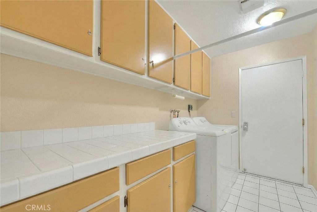 Loma Linda, California, 92354, United States, 4 Bedrooms Bedrooms, ,2 BathroomsBathrooms,Residential,For Sale,2007501