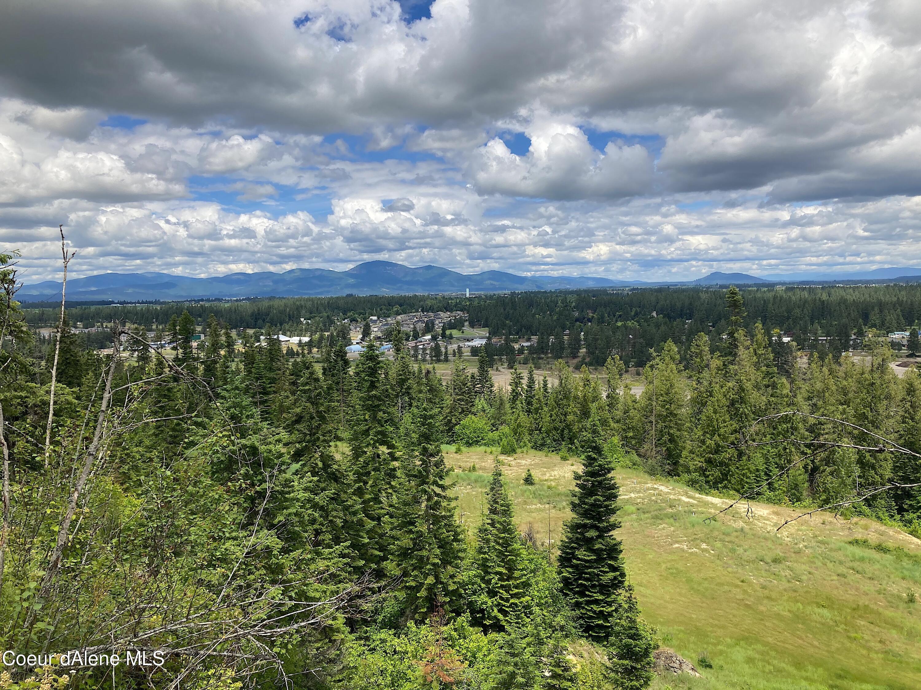 85 S Millview Lane, Coeur d'Alene, Idaho, 83814, United States, ,Residential,For Sale,85 S Millview Lane,1476039