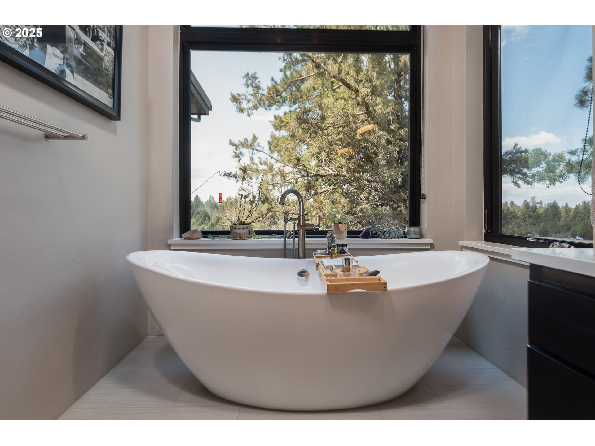  21060 KNOTT RD Bend, OR 97702 - 物件實景