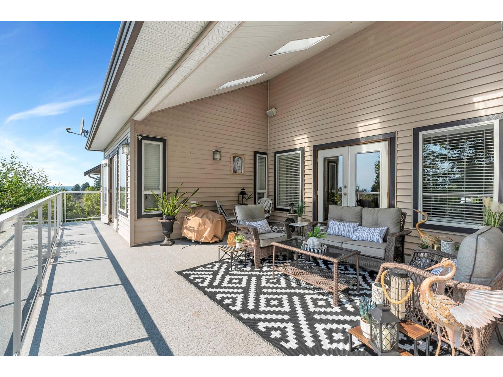 MISSION, British Columbia, V2V 7P7, CA, 4 Bedrooms Bedrooms, ,3 BathroomsBathrooms,Residential,For Sale,1949484