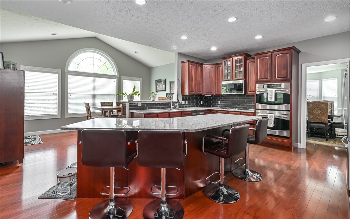 Adams Twp, Pennsylvania, 16046, United States, 4 Bedrooms Bedrooms, ,4 BathroomsBathrooms,Residential,For Sale,1827880