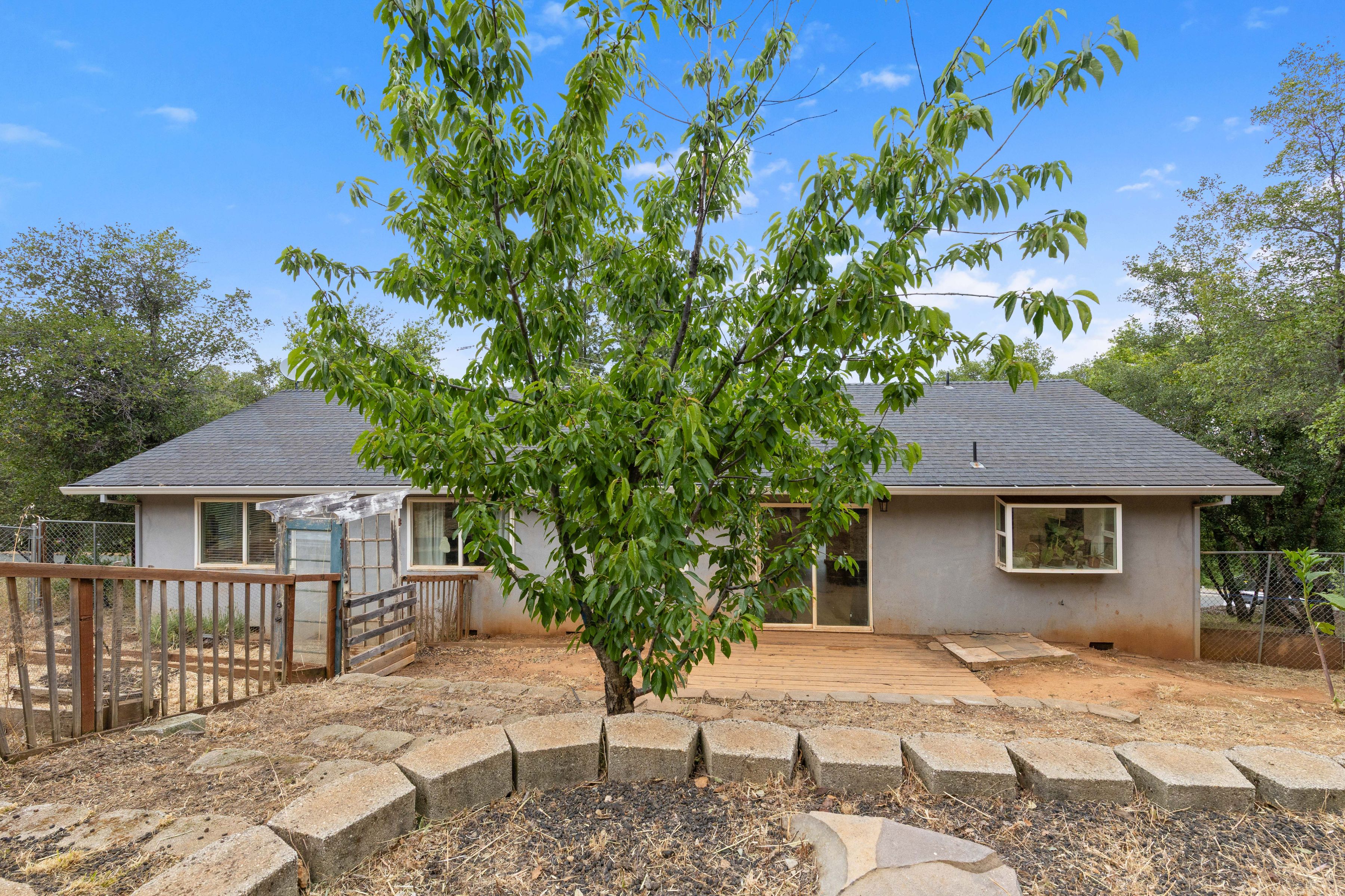  9289 Hoopa Drive - 物件實景