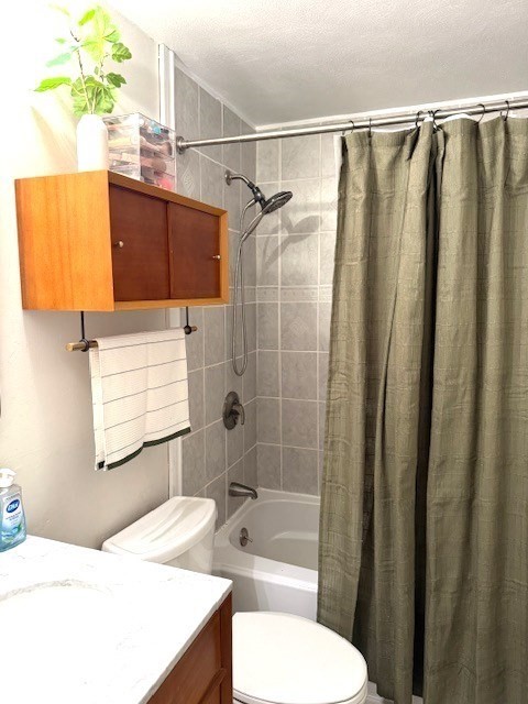 Franklin, Massachusetts, 02038, United States, 3 Bedrooms Bedrooms, ,1 BathroomBathrooms,Residential,For Sale,1972596