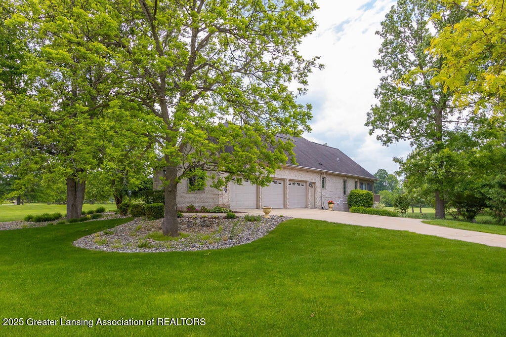 Williamston, Michigan, 48895, United States, 4 Bedrooms Bedrooms, ,4 BathroomsBathrooms,Residential,For Sale,1877487
