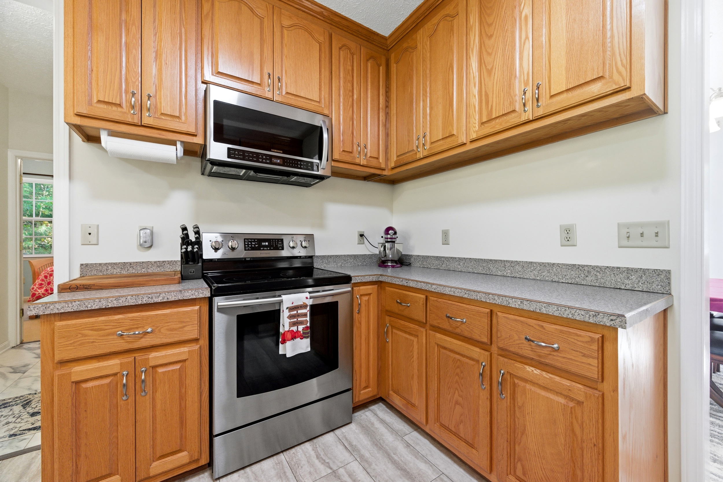 Gloucester, Virginia, 23061-5426, United States, 3 Bedrooms Bedrooms, ,4 BathroomsBathrooms,Residential,For Sale,1980192