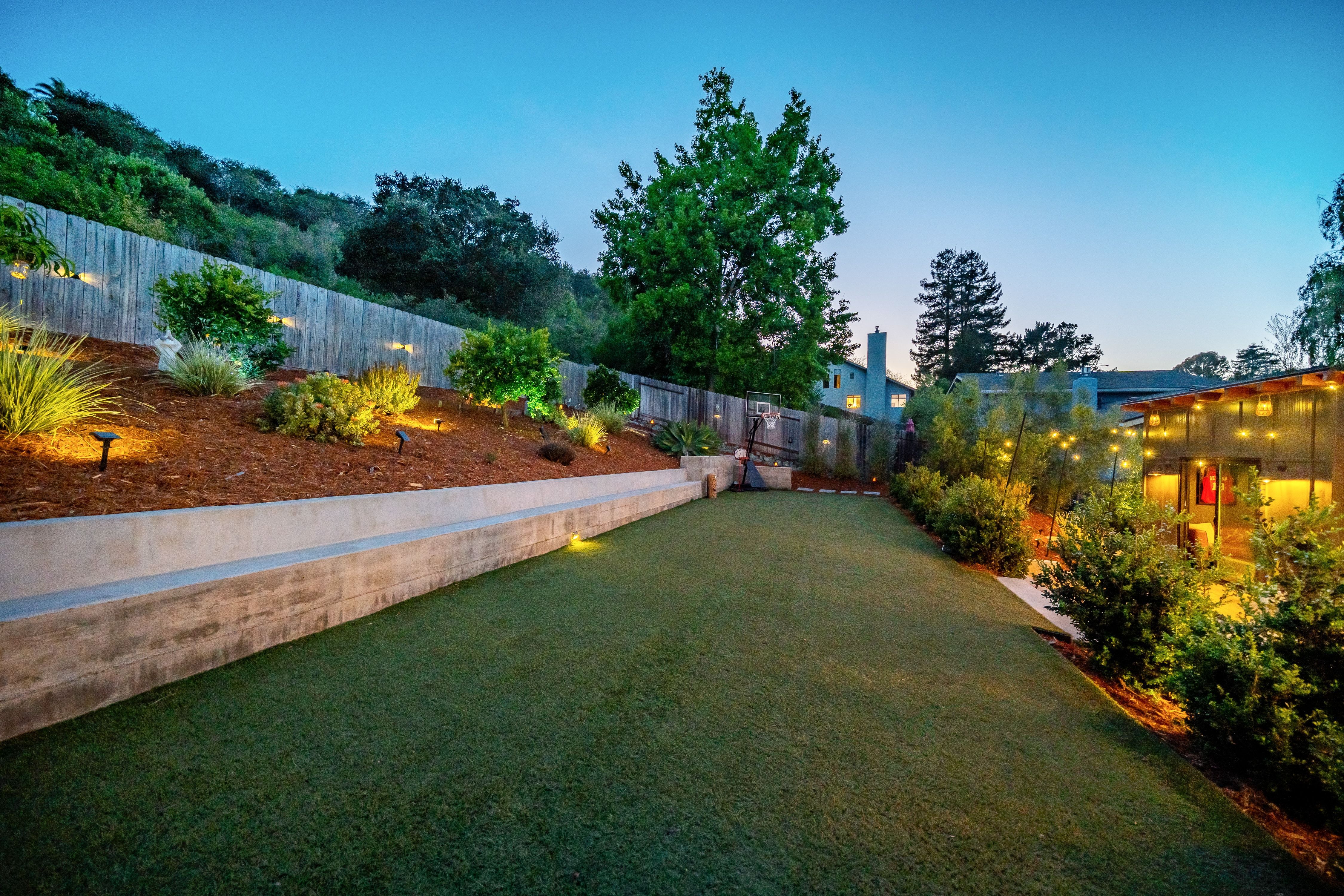 California Coastal Living Meets Modern Farmhouse Design - 物件實景