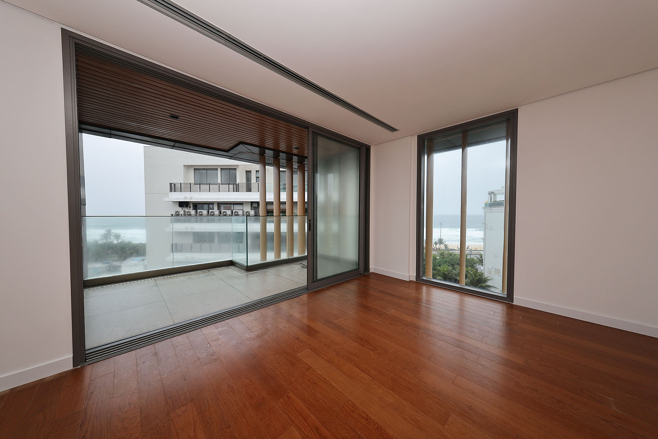  Elegant ocean-view residence in a full-service residential condominium - 物件實景