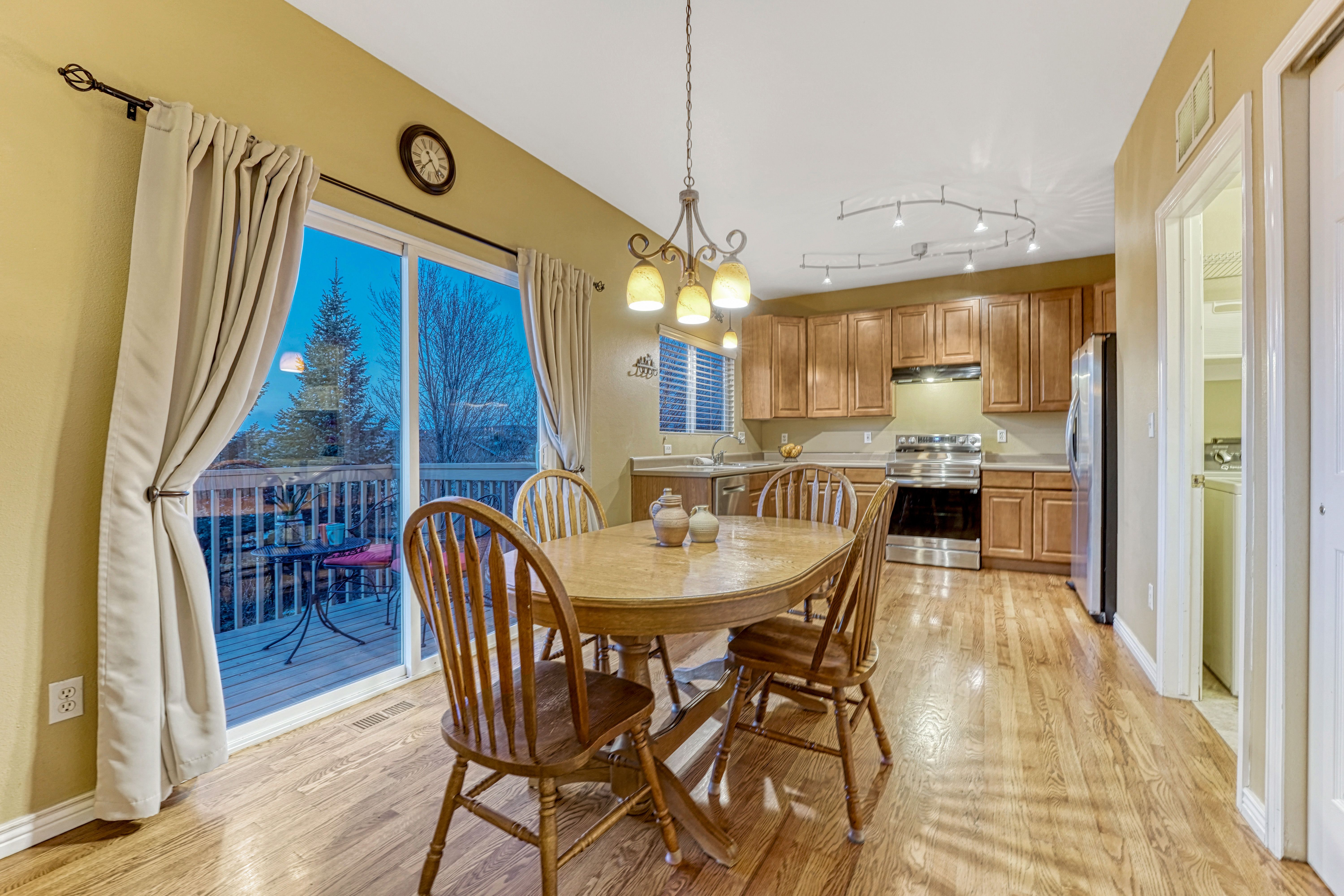  Elevated Living with Panoramic Mountain Views - 物件實景