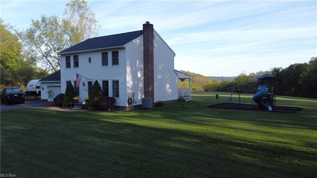 Chester, West Virginia, 26034, United States, 3 Bedrooms Bedrooms, ,3 BathroomsBathrooms,Residential,For Sale,1975770