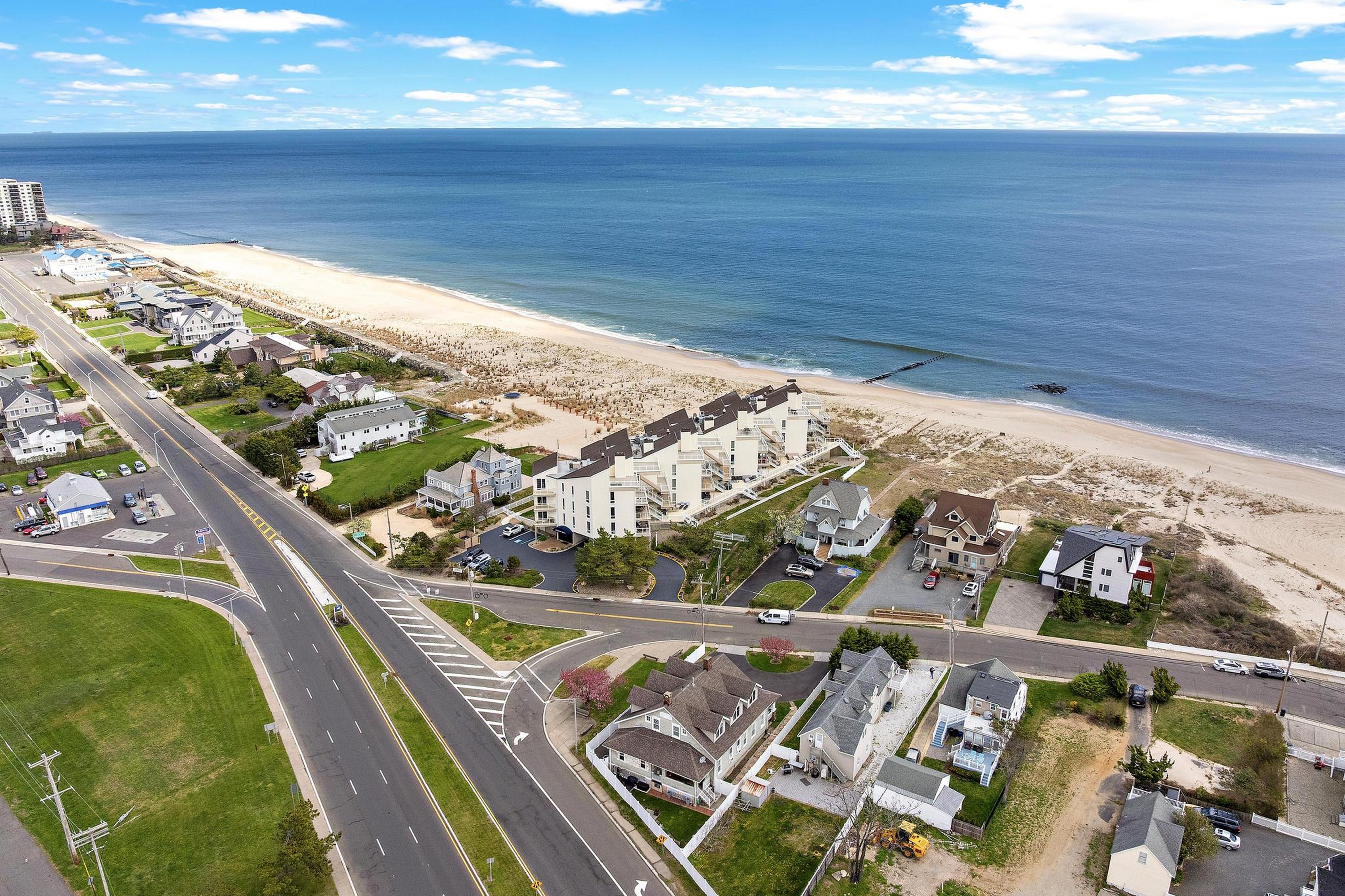  477 Ocean Ave H2 - 物件實景