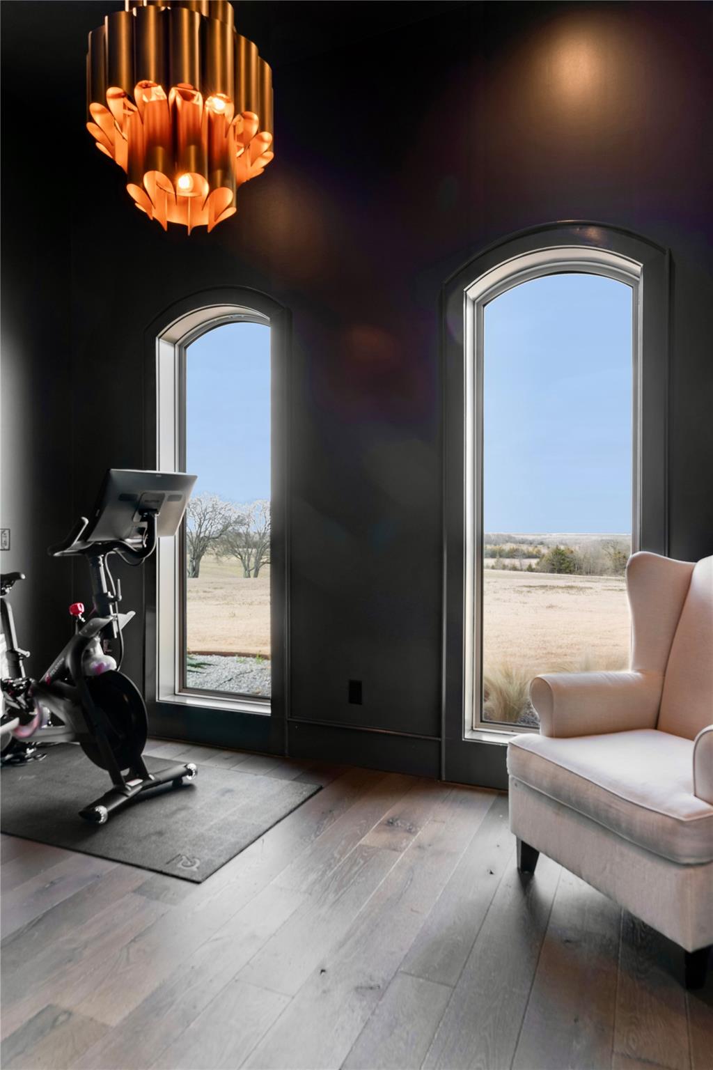 Paris, Texas, 75462, United States, 4 Bedrooms Bedrooms, ,5 BathroomsBathrooms,Residential,For Sale,1980536