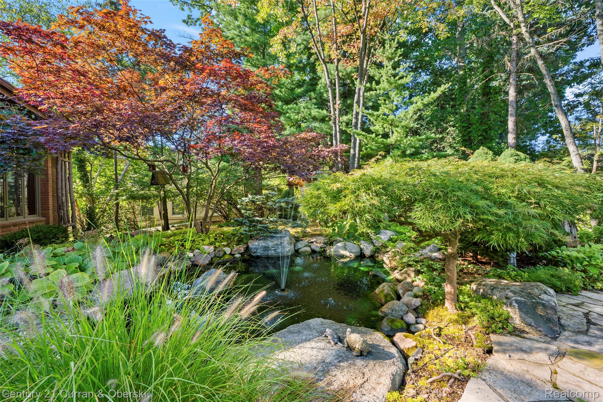 Dearborn, Michigan, 48124, United States, 4 Bedrooms Bedrooms, ,4 BathroomsBathrooms,Residential,For Sale,1983815