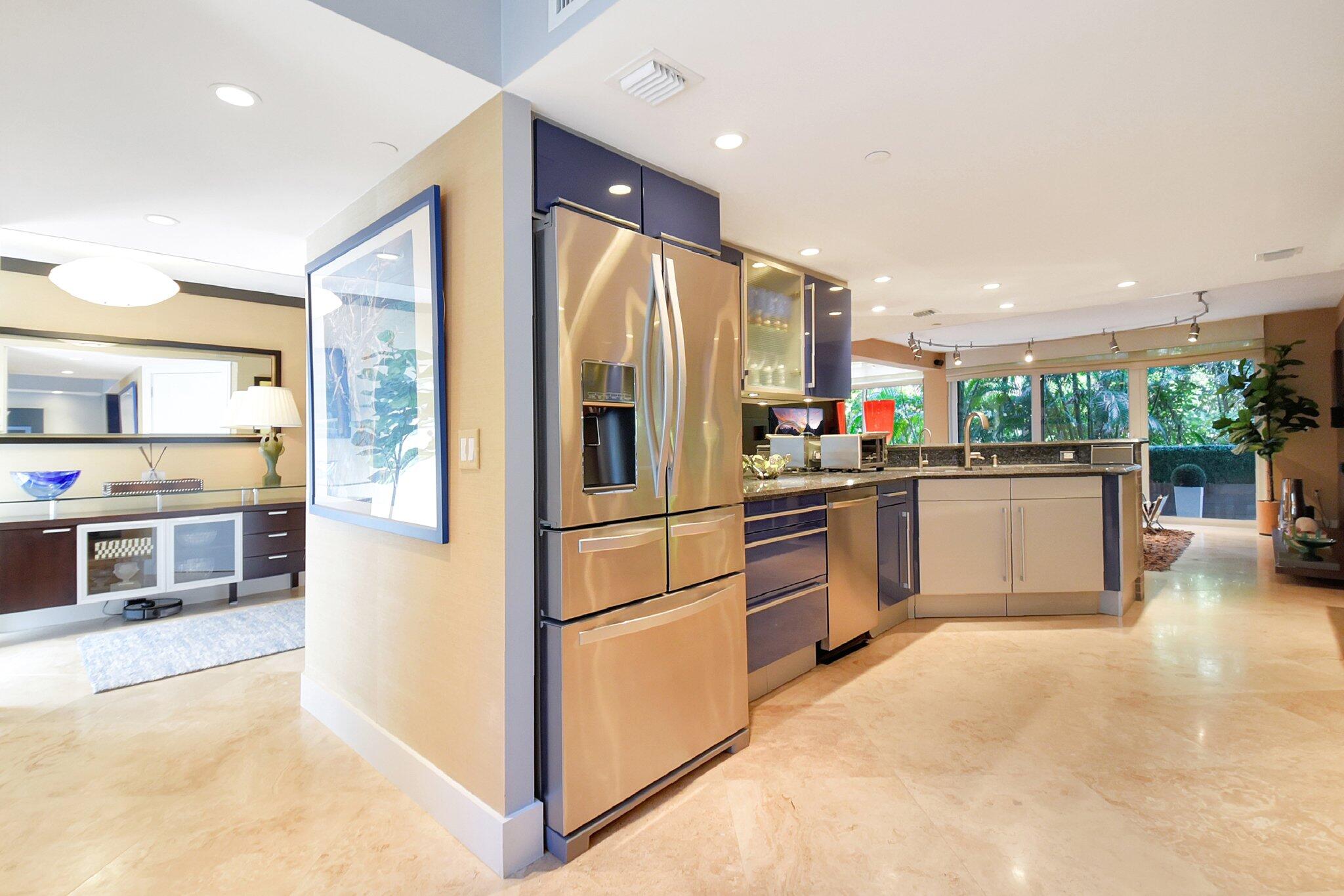 Highland Beach, Florida, 33487, United States, 2 Bedrooms Bedrooms, ,2 BathroomsBathrooms,Residential,For Sale,1746634