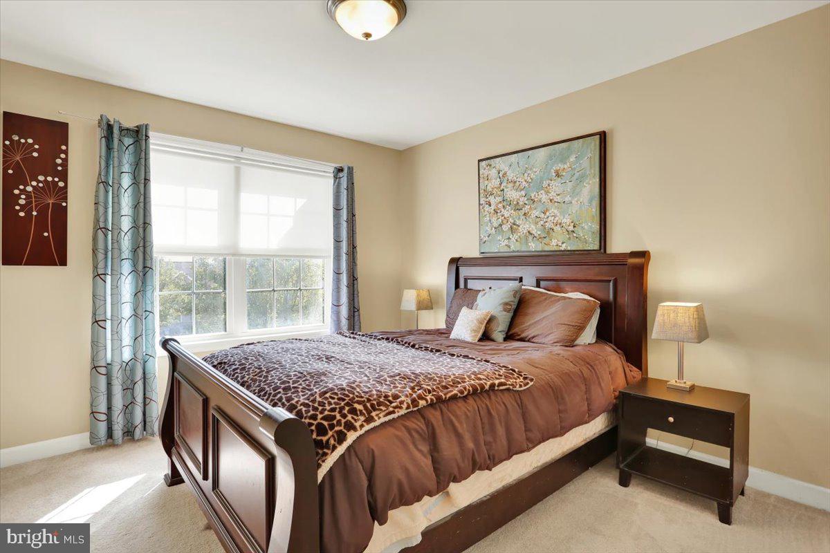 Reading, Pennsylvania, 19606, United States, 4 Bedrooms Bedrooms, ,4 BathroomsBathrooms,Residential,For Sale,1947941
