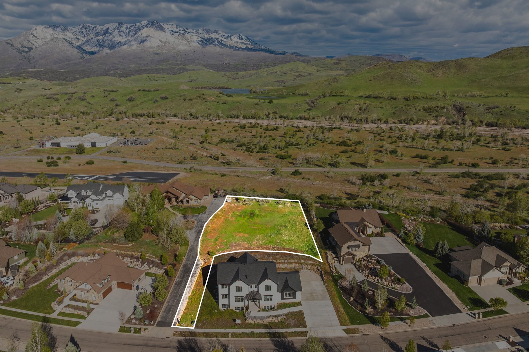 .88 Acre Lot in Mtn. Green with Unobstructed Snowbasin Views - 物件實景