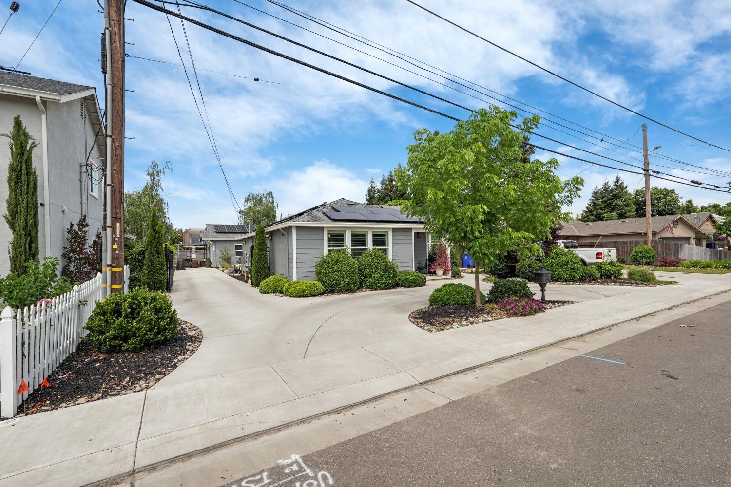 Woodbridge, California, 95258, United States, 2 Bedrooms Bedrooms, ,2 BathroomsBathrooms,Residential,For Sale,2049310