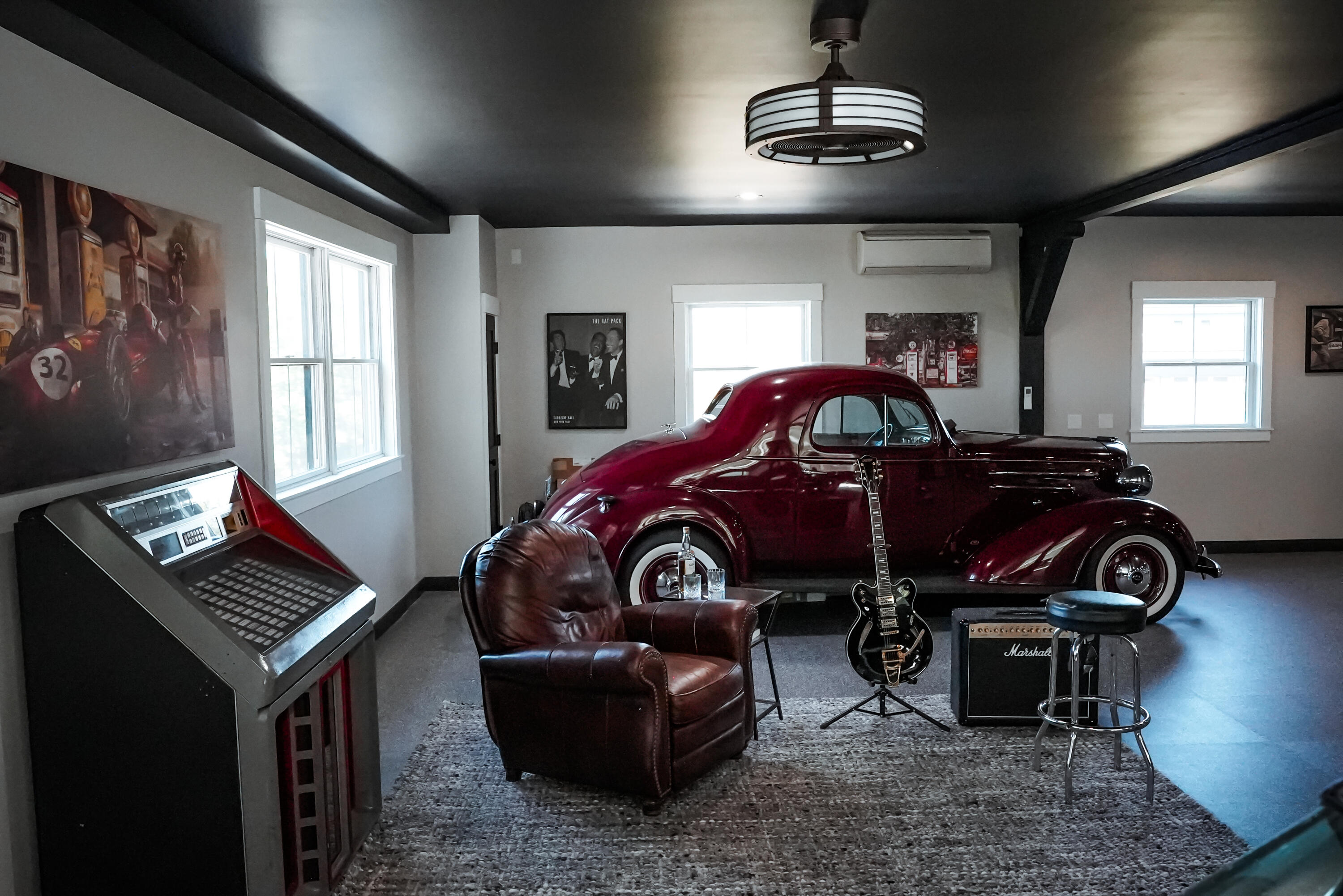 Falmouth, Maine, 04105, United States, 3 Bedrooms Bedrooms, ,4 BathroomsBathrooms,Residential,For Sale,1975511