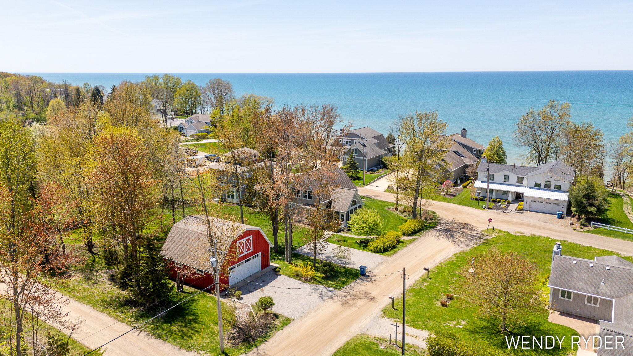 South Haven, Michigan, 49090, United States, 4 Bedrooms Bedrooms, ,4 BathroomsBathrooms,Residential,For Sale,1907418