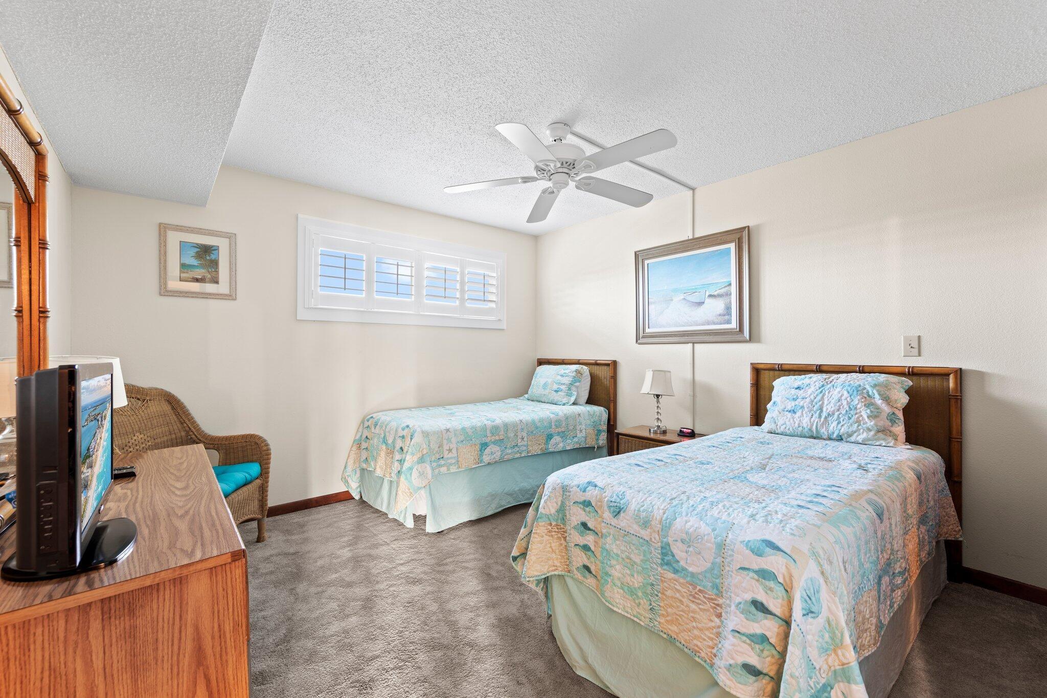 Destin, Florida, 32541, United States, 2 Bedrooms Bedrooms, ,2 BathroomsBathrooms,Residential,For Sale,1861744