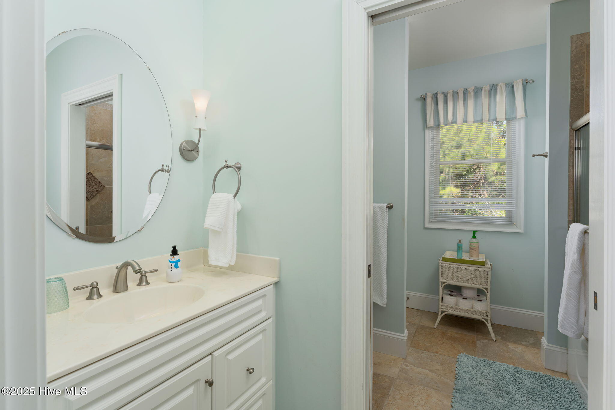 Wilmington, North Carolina, 28411, United States, 4 Bedrooms Bedrooms, ,3 BathroomsBathrooms,Residential,For Sale,1728792