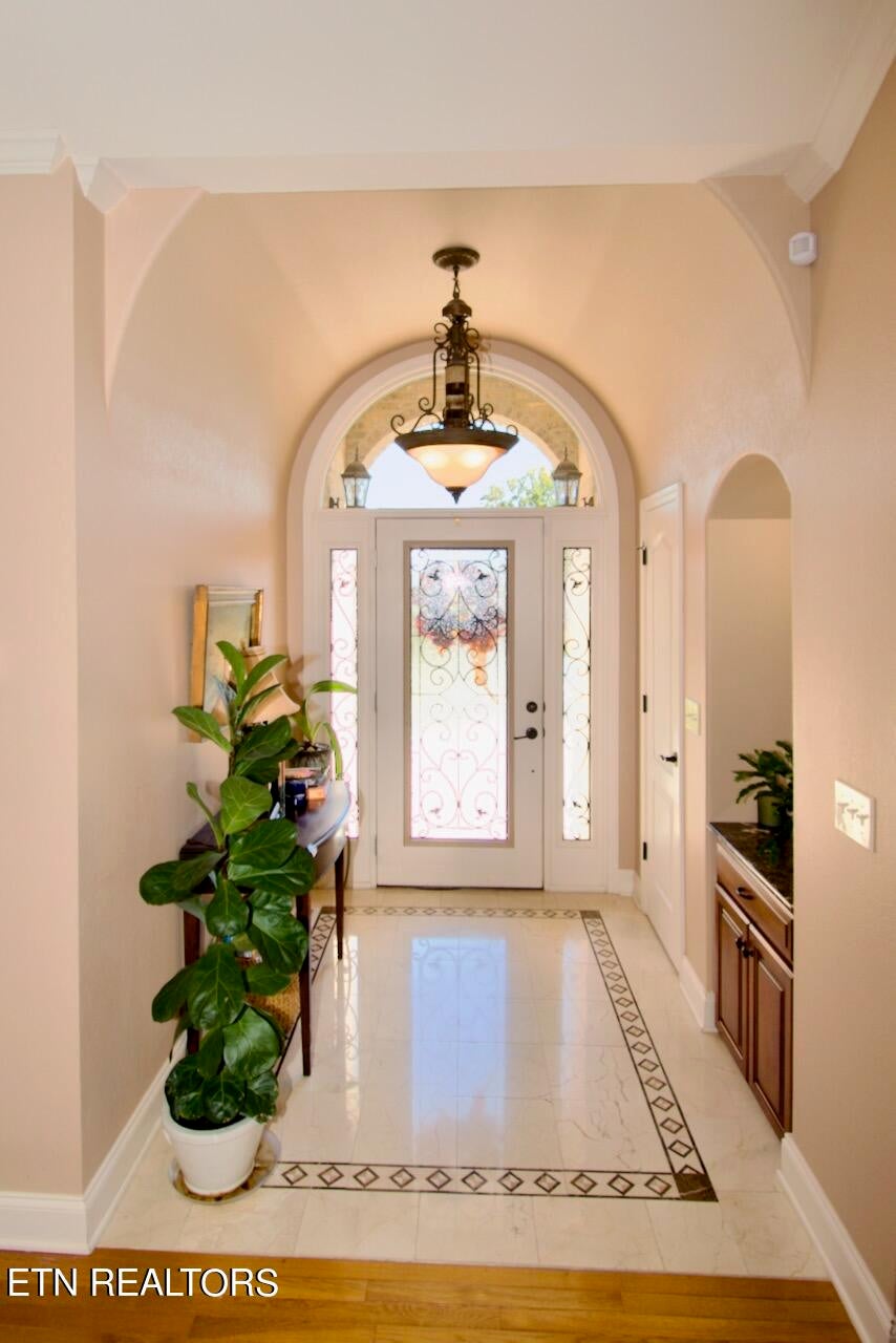 118 Oohleeno Way, Loudon, Tennessee, 37774, United States, 4 Bedrooms Bedrooms, ,3 BathroomsBathrooms,Residential,For Sale,118 Oohleeno Way,1640247