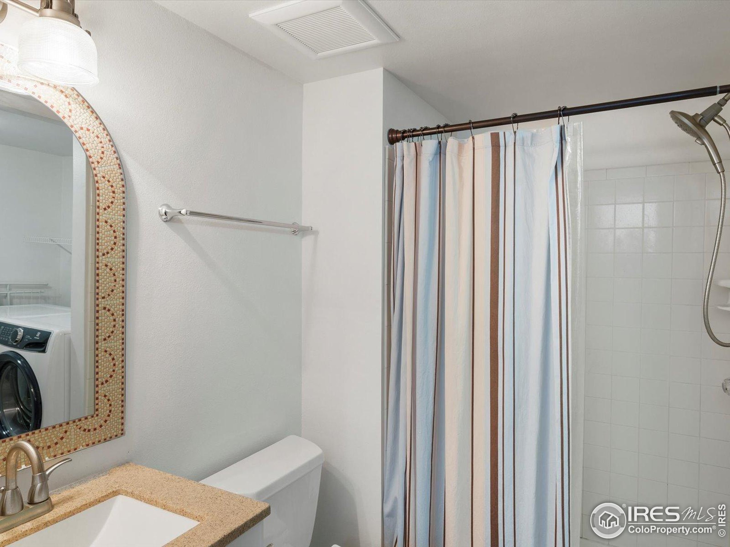 Boulder, Colorado, 80303, United States, 3 Bedrooms Bedrooms, ,2 BathroomsBathrooms,Residential,For Sale,1926436