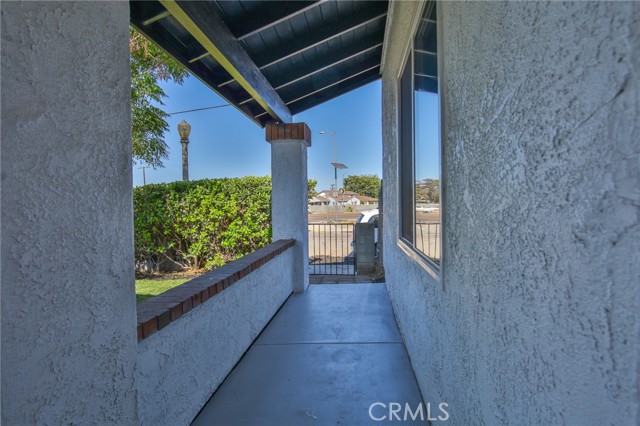 Los Angeles, California, 90059, United States, 3 Bedrooms Bedrooms, ,2 BathroomsBathrooms,Residential,For Sale,1935109