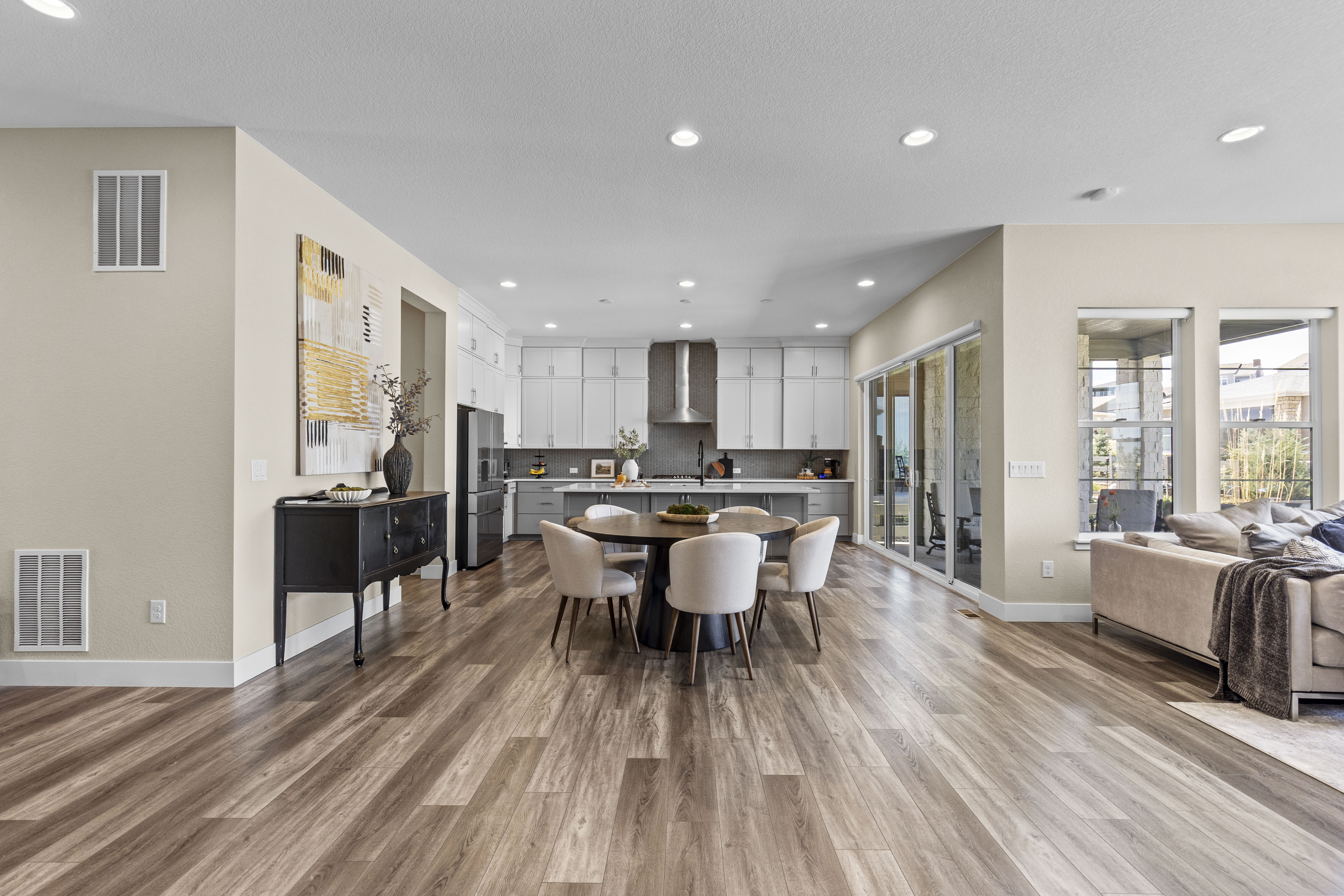  100% Move-in Ready and Beautifully Designed - 物件實景
