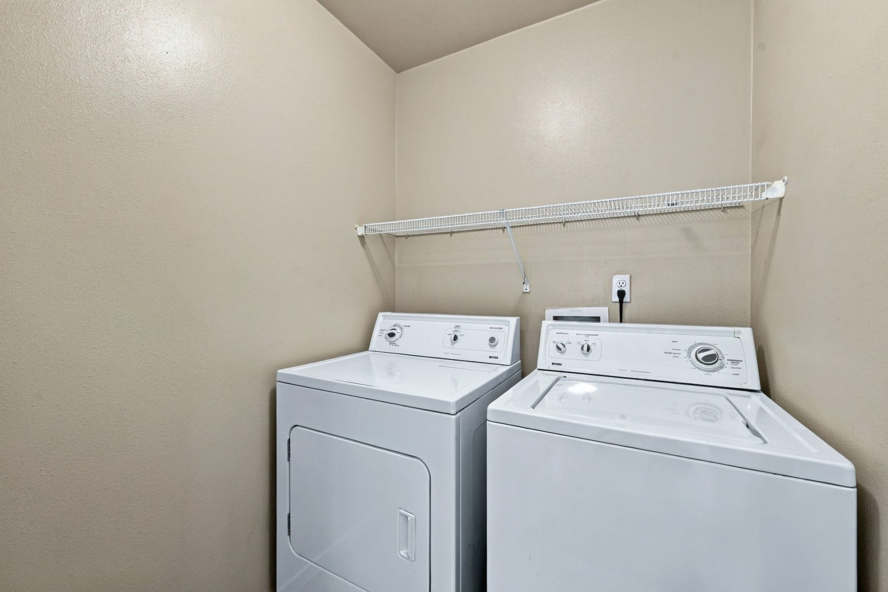  20075 Doanna Way Bend, OR 97702 - 物件實景