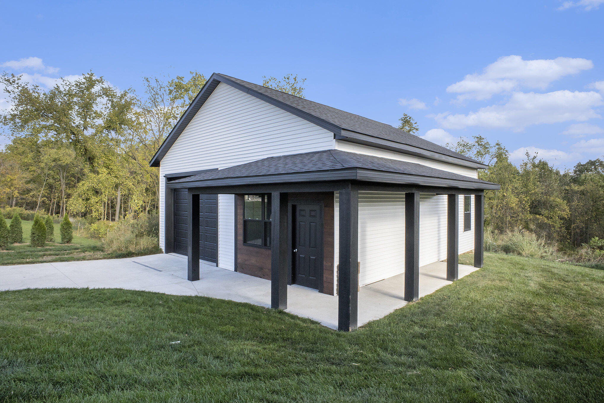 Allendale, Michigan, 49401, United States, 5 Bedrooms Bedrooms, ,4 BathroomsBathrooms,Residential,For Sale,1960697