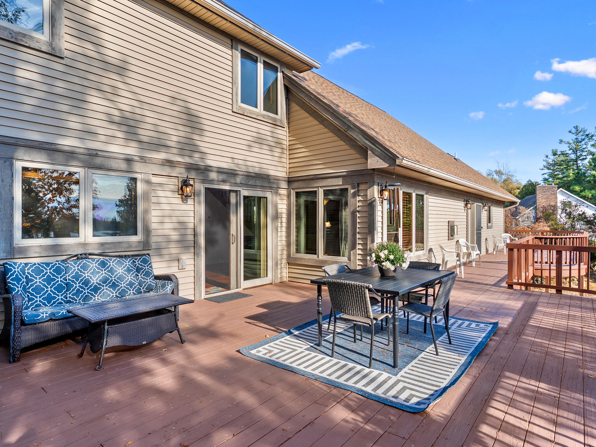 Alpena, Michigan, 49707, United States, 4 Bedrooms Bedrooms, ,4 BathroomsBathrooms,Residential,For Sale,2005523