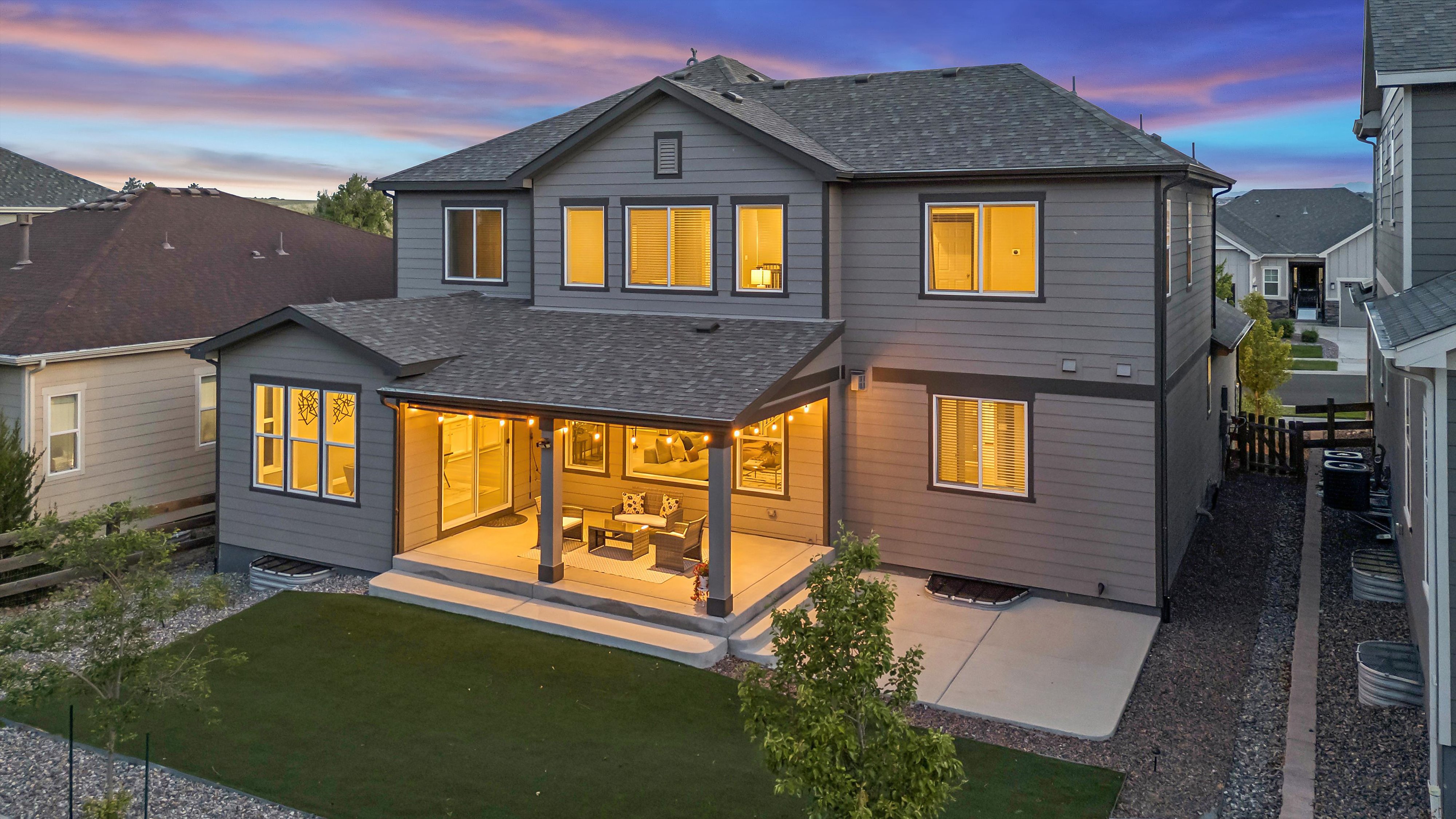  Welcome to this stunning Dillon II floor plan by Richmond Homes - 物件實景