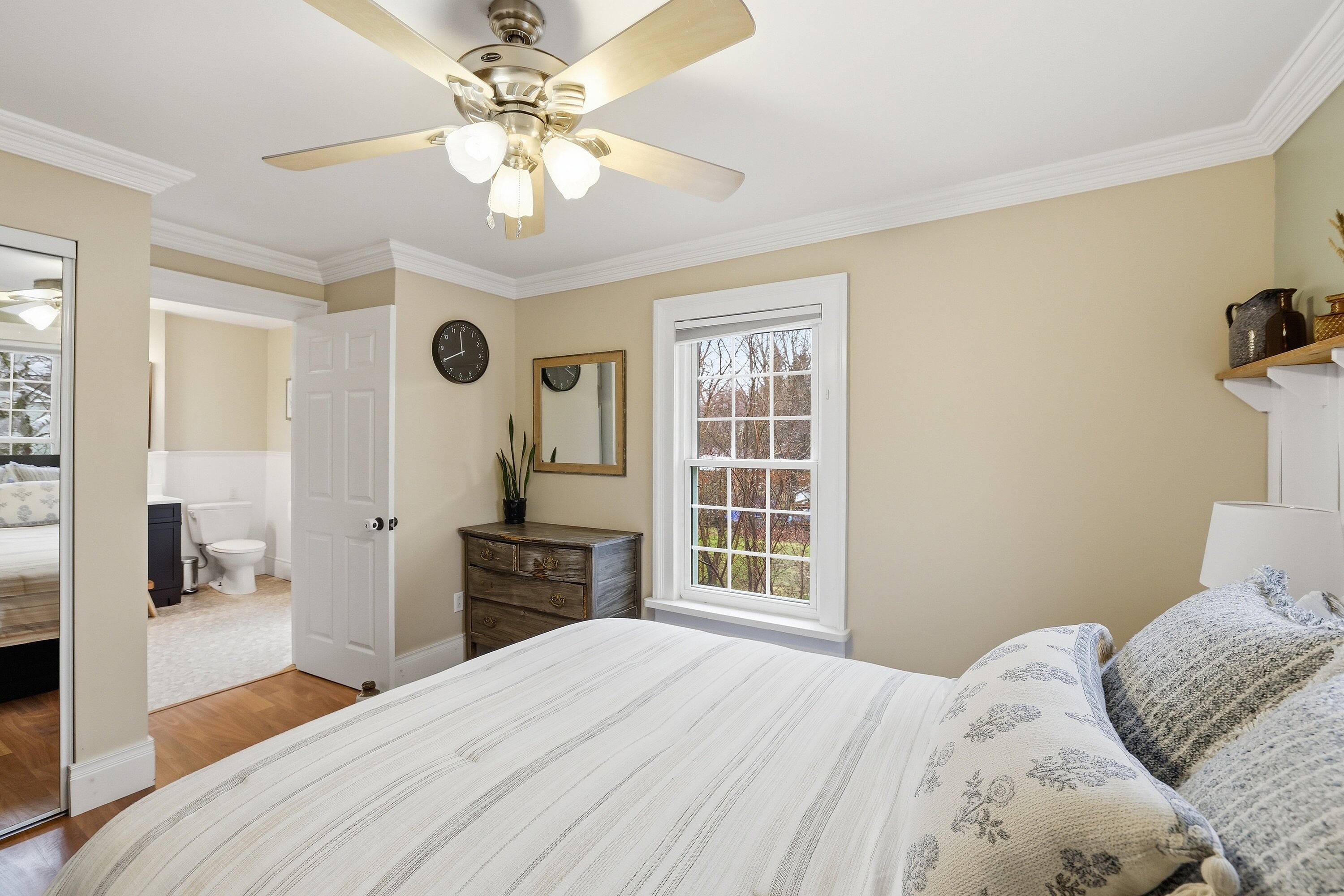  Prestigous 1/4 Acre Town Lot - 物件實景