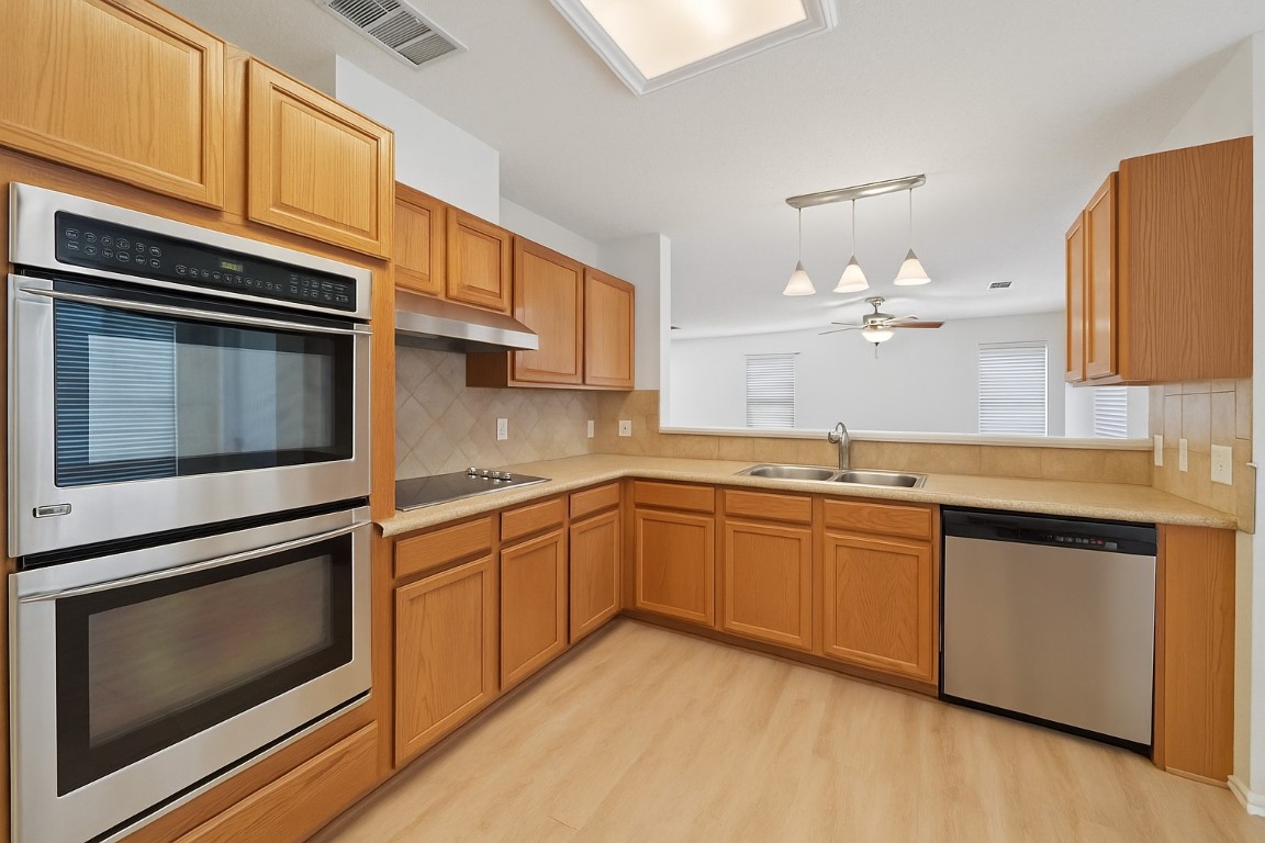 Cedar Park, Texas, 78613, United States, 4 Bedrooms Bedrooms, ,3 BathroomsBathrooms,Residential,For Sale,1837109