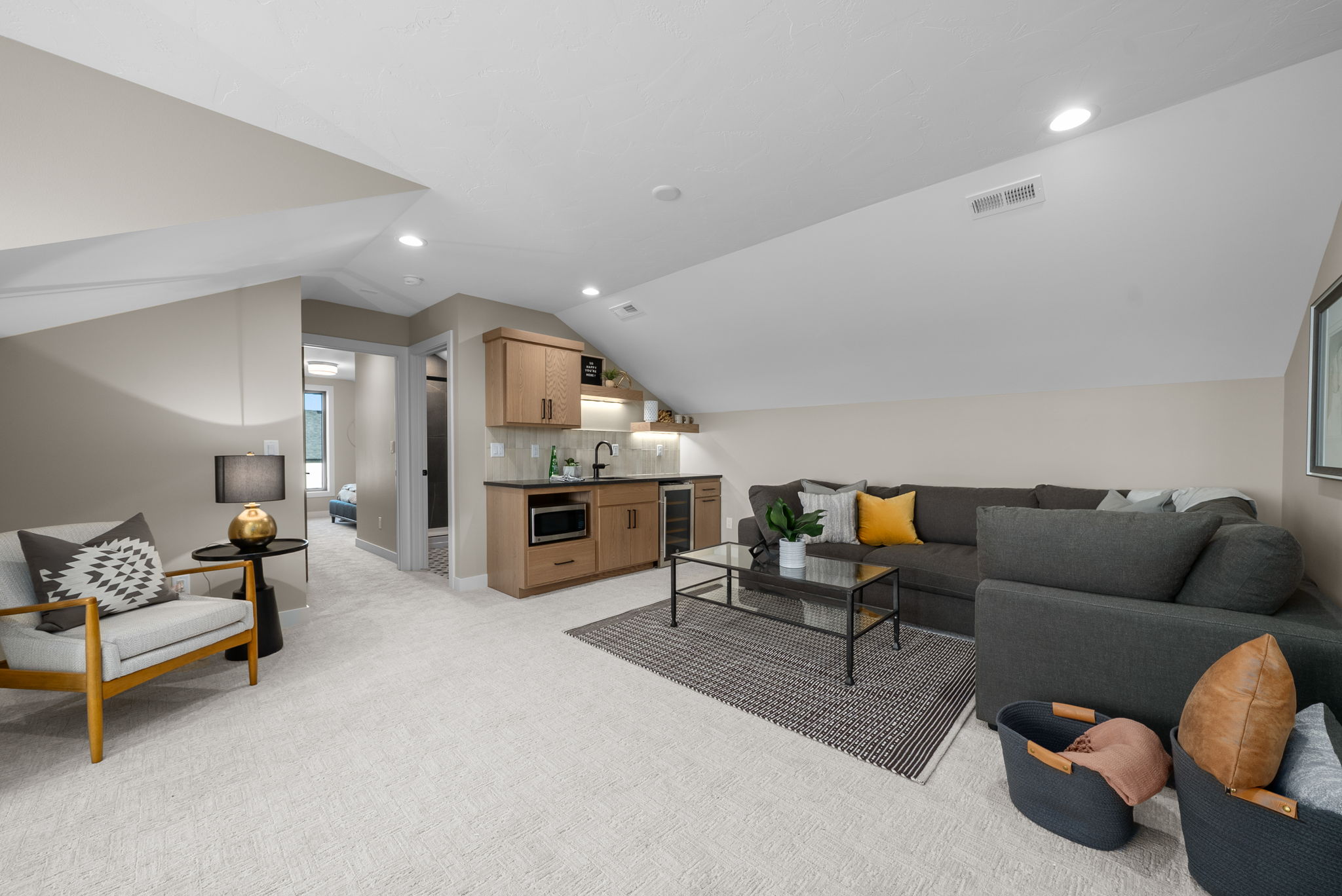 Sioux Falls, South Dakota, 57110, United States, 3 Bedrooms Bedrooms, ,3 BathroomsBathrooms,Residential,For Sale,2001465