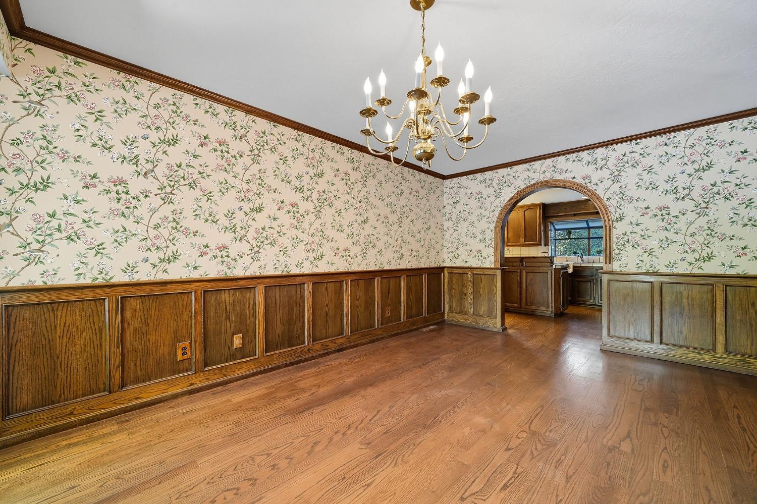 Pine Grove, California, 95665, United States, 3 Bedrooms Bedrooms, ,4 BathroomsBathrooms,Residential,For Sale,1975649