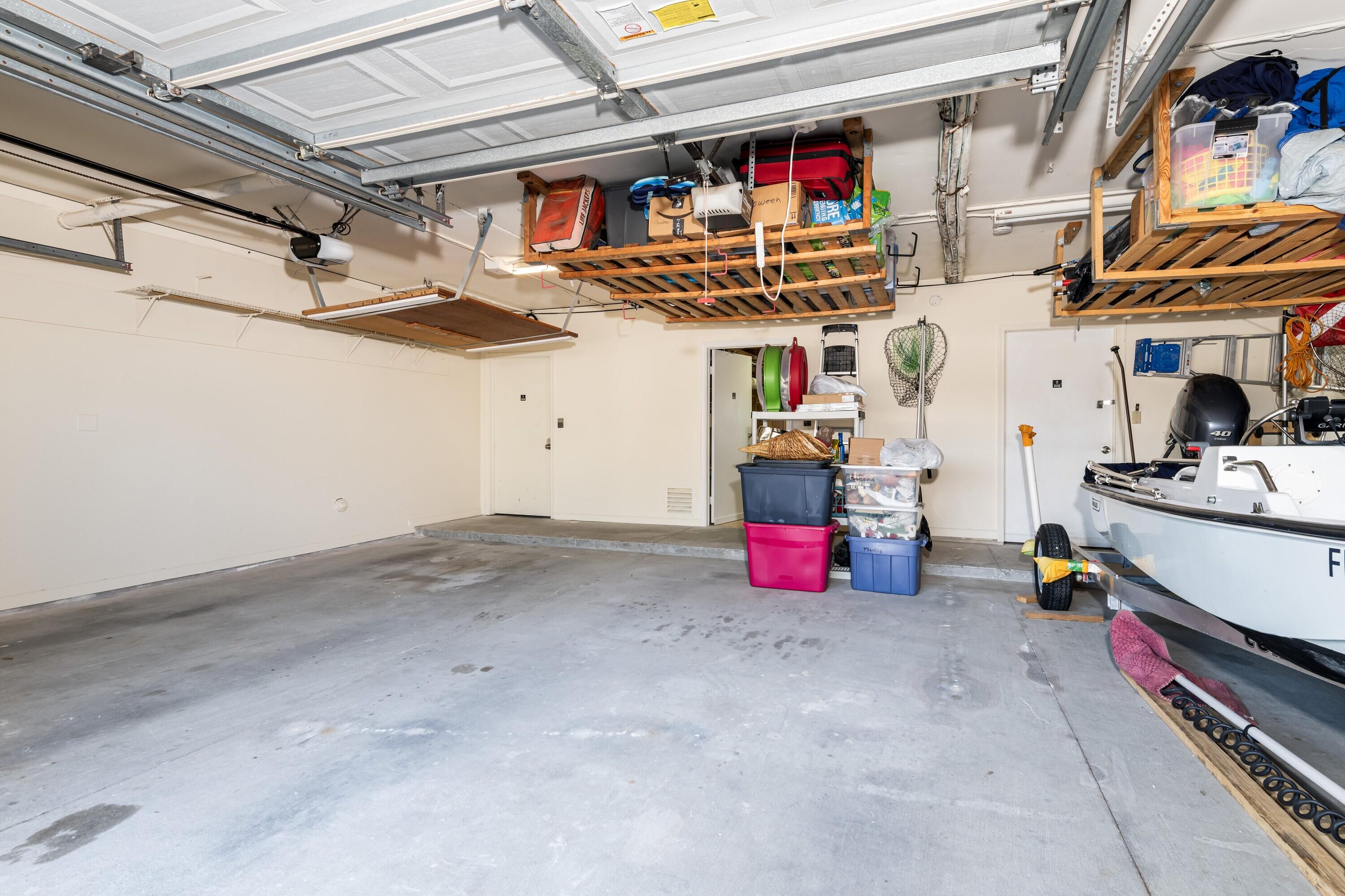 MARATHON, Florida, 33050, United States, 3 Bedrooms Bedrooms, ,2 BathroomsBathrooms,Residential,For Sale,2001809