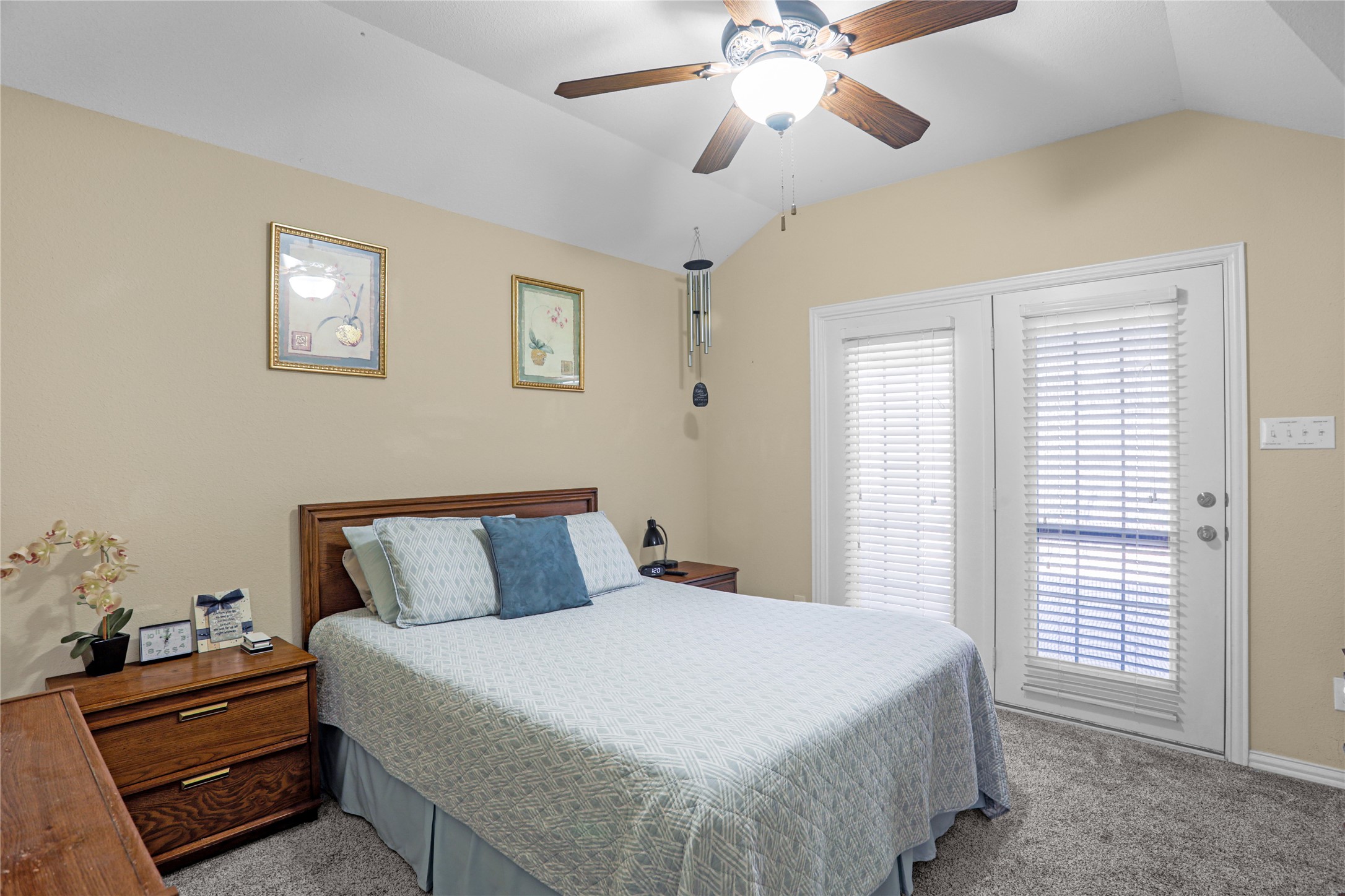 North Richland Hills, Texas, 76180, United States, 5 Bedrooms Bedrooms, ,4 BathroomsBathrooms,Residential,For Sale,1946878