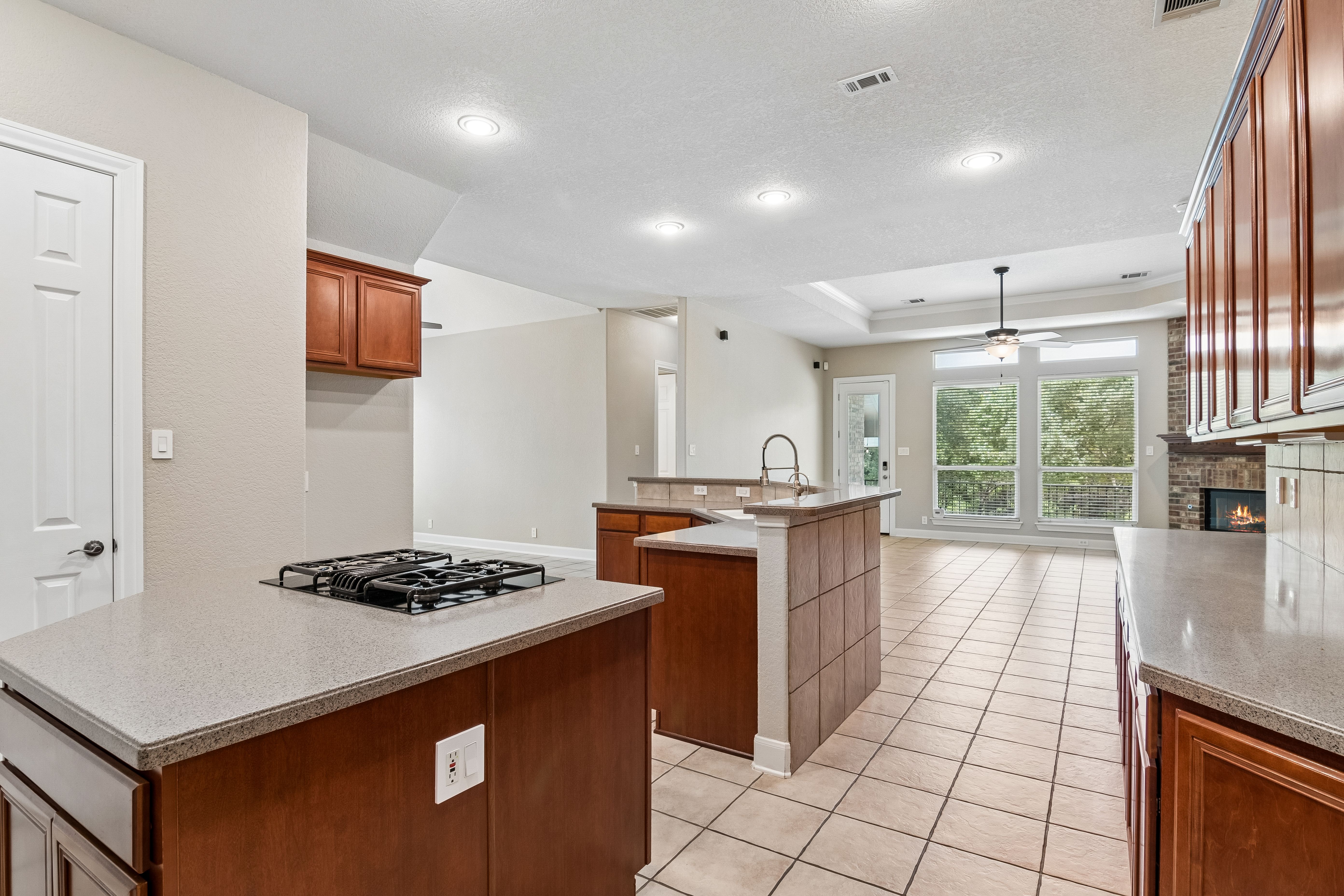  Single-Story Elegance with Ultimate Privacy - 物件實景
