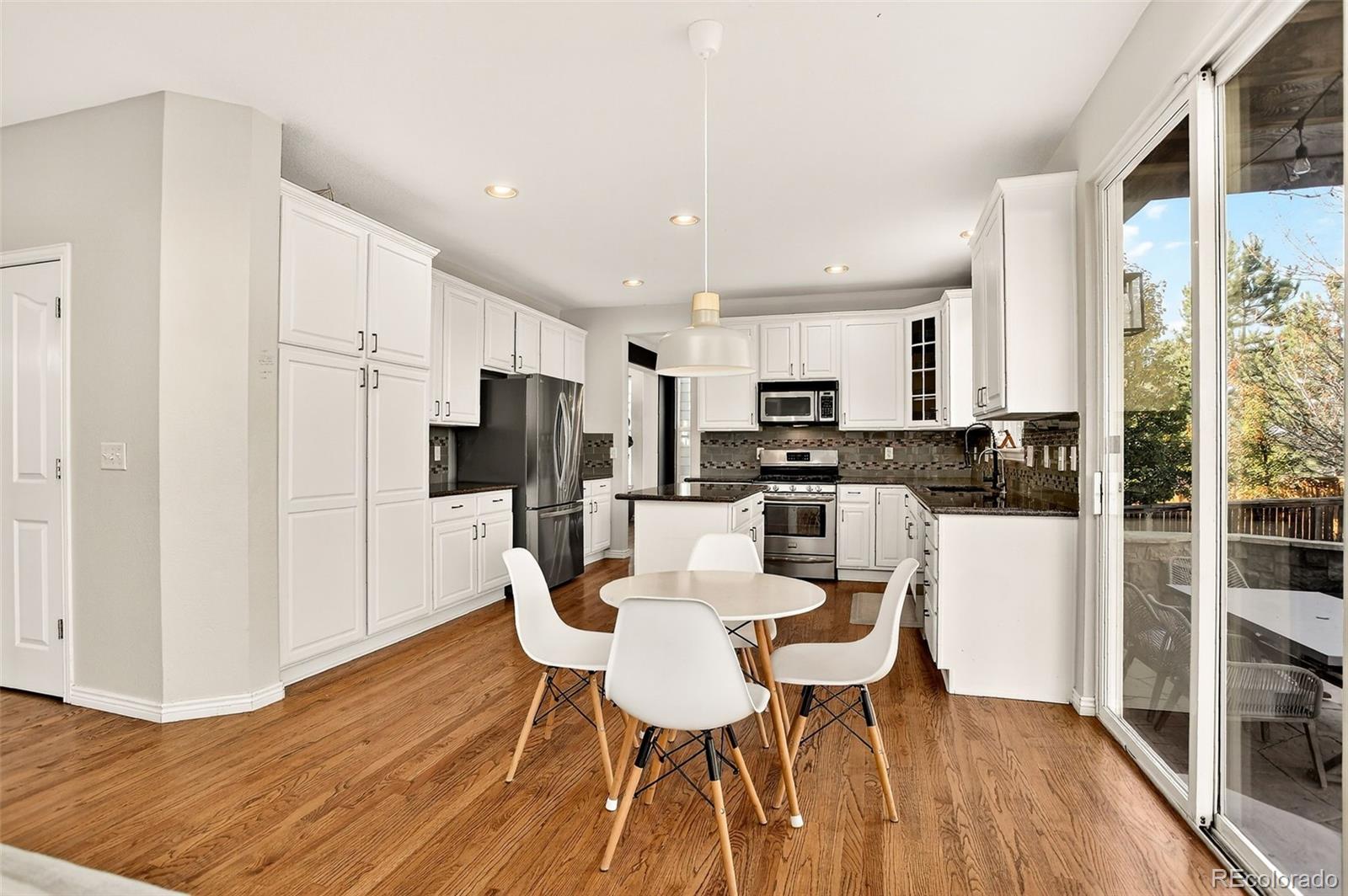 Highlands Ranch, Colorado, 80126, United States, 5 Bedrooms Bedrooms, ,4 BathroomsBathrooms,Residential,For Sale,1989546