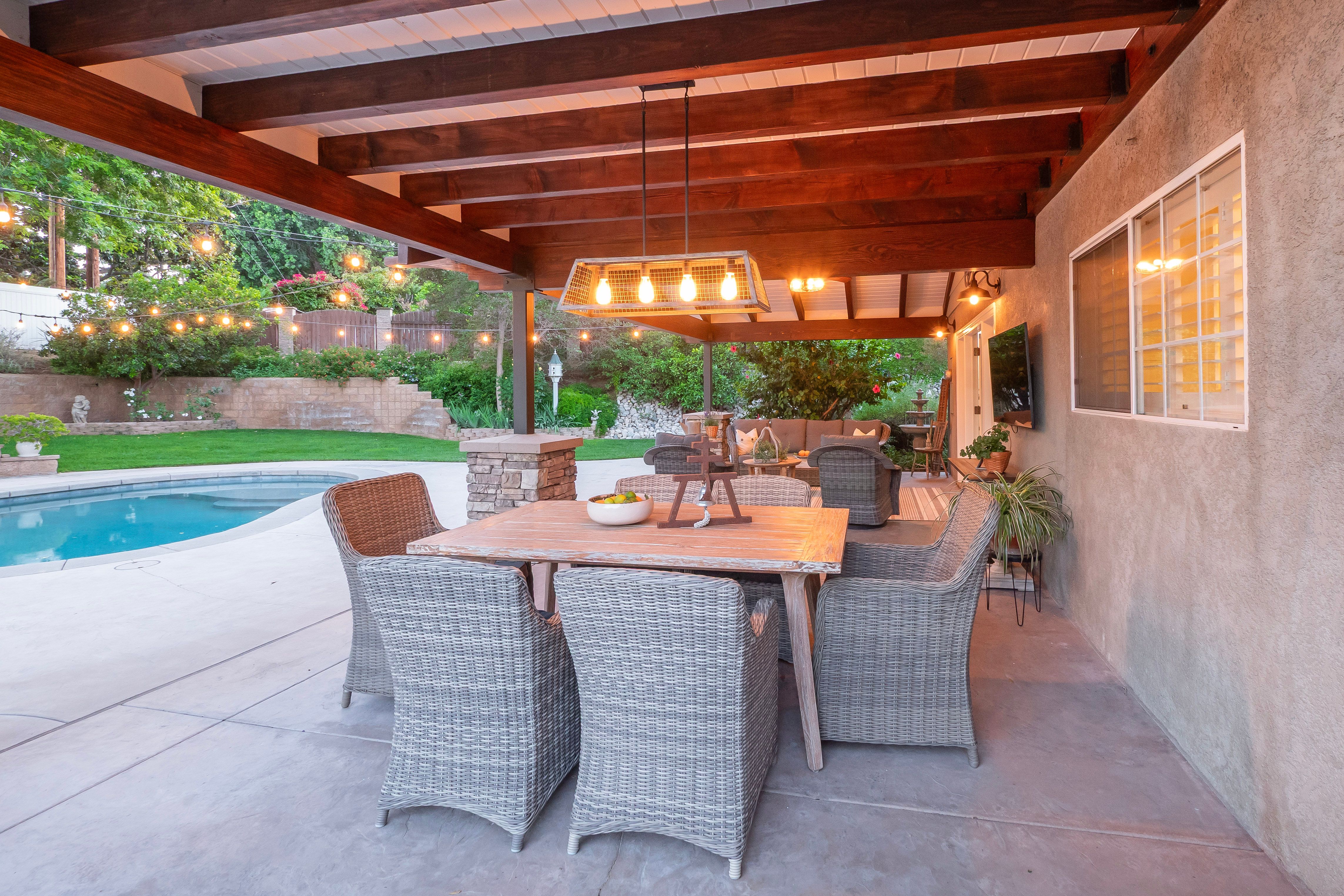  2372 Shadow Hill Drive, Riverside, CA 92506 - 物件實景