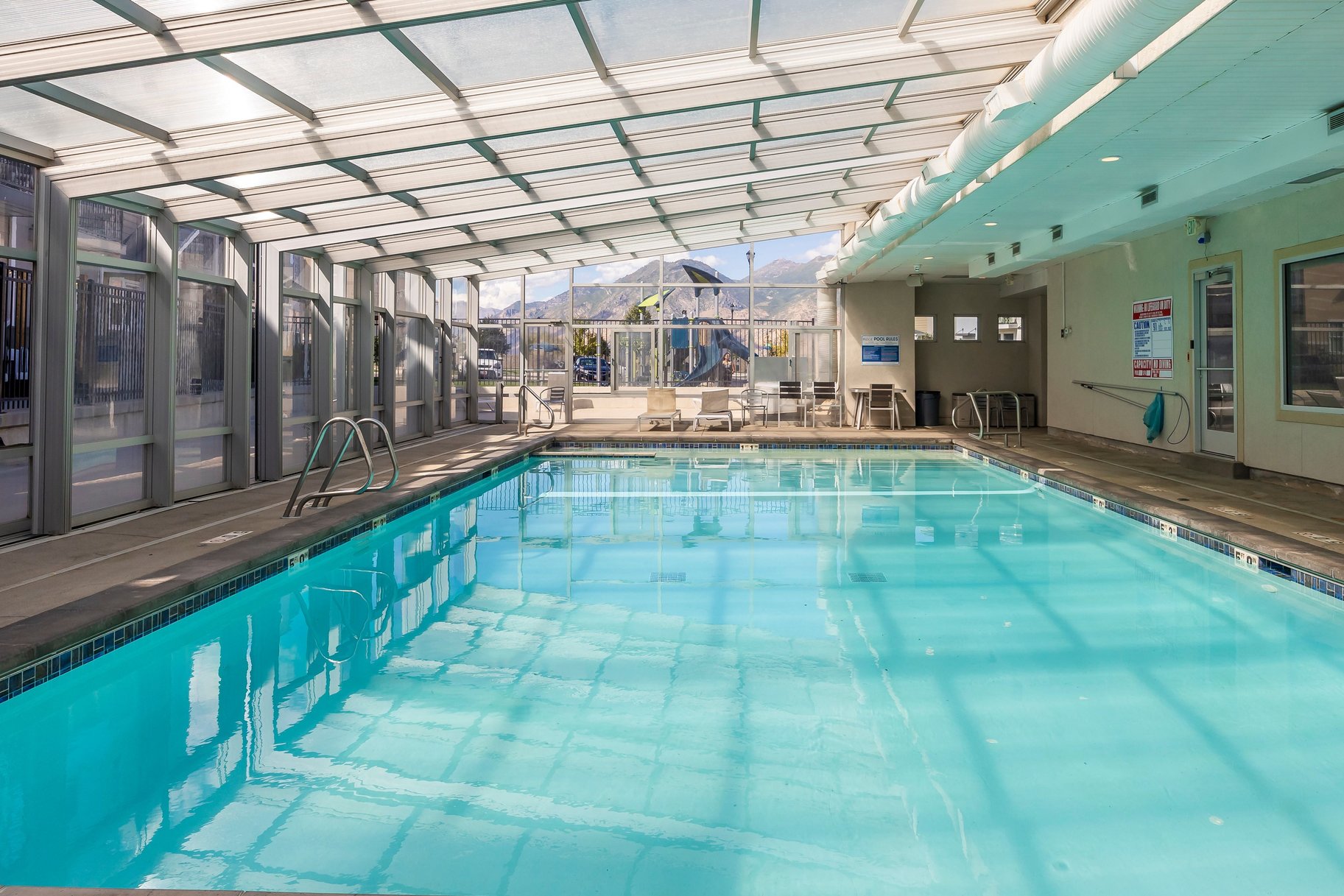  End-Unit Manhattan Floor Plan at The Ridge at Spanish - 物件實景
