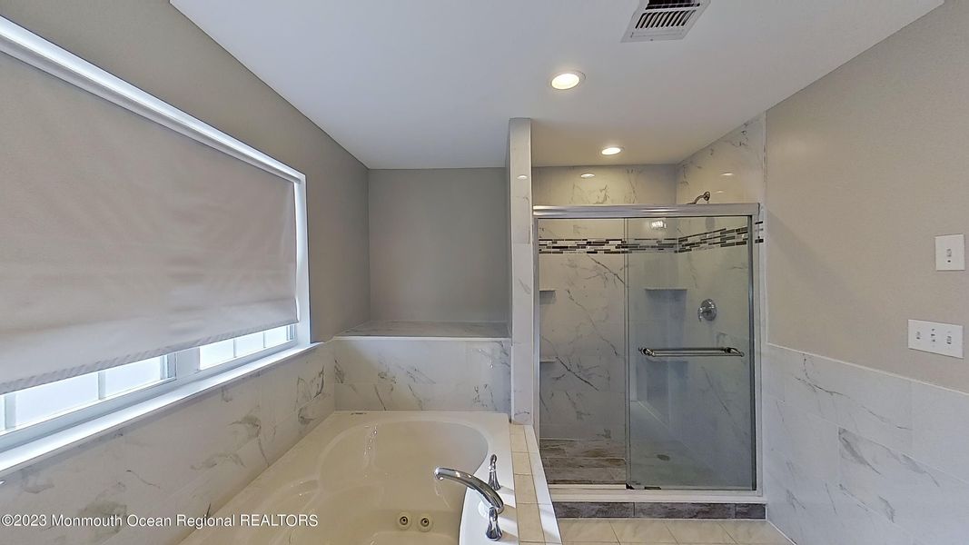 Bayville, New Jersey, 08721, United States, 4 Bedrooms Bedrooms, ,3 BathroomsBathrooms,Residential,For Sale,1879854
