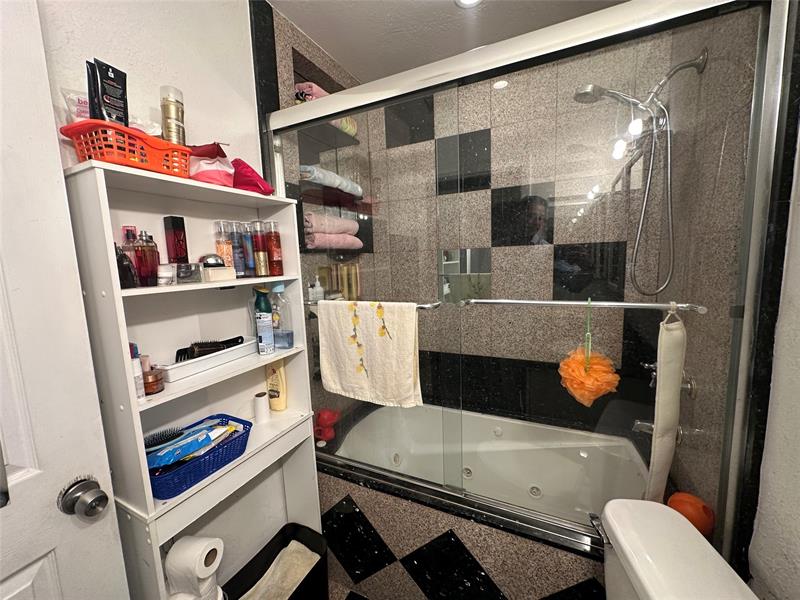 Hialeah, Florida, 33018, United States, 3 Bedrooms Bedrooms, ,2 BathroomsBathrooms,Residential,For Sale,1897318