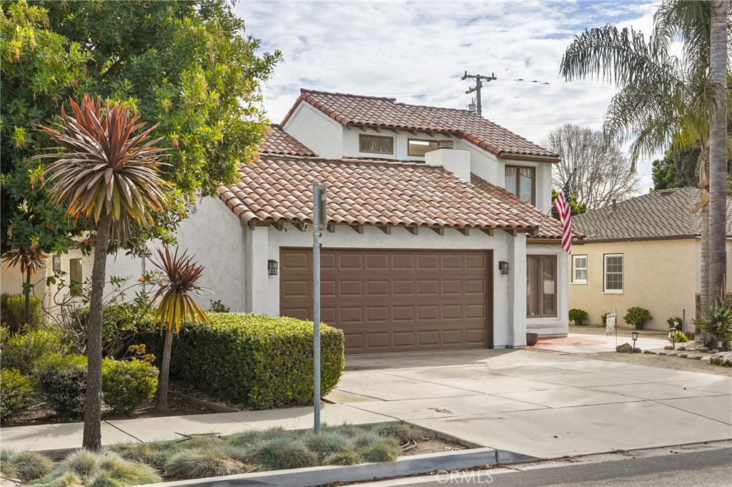 Santa Maria, California, 93454, United States, 5 Bedrooms Bedrooms, ,3 BathroomsBathrooms,Residential,For Sale,2032252