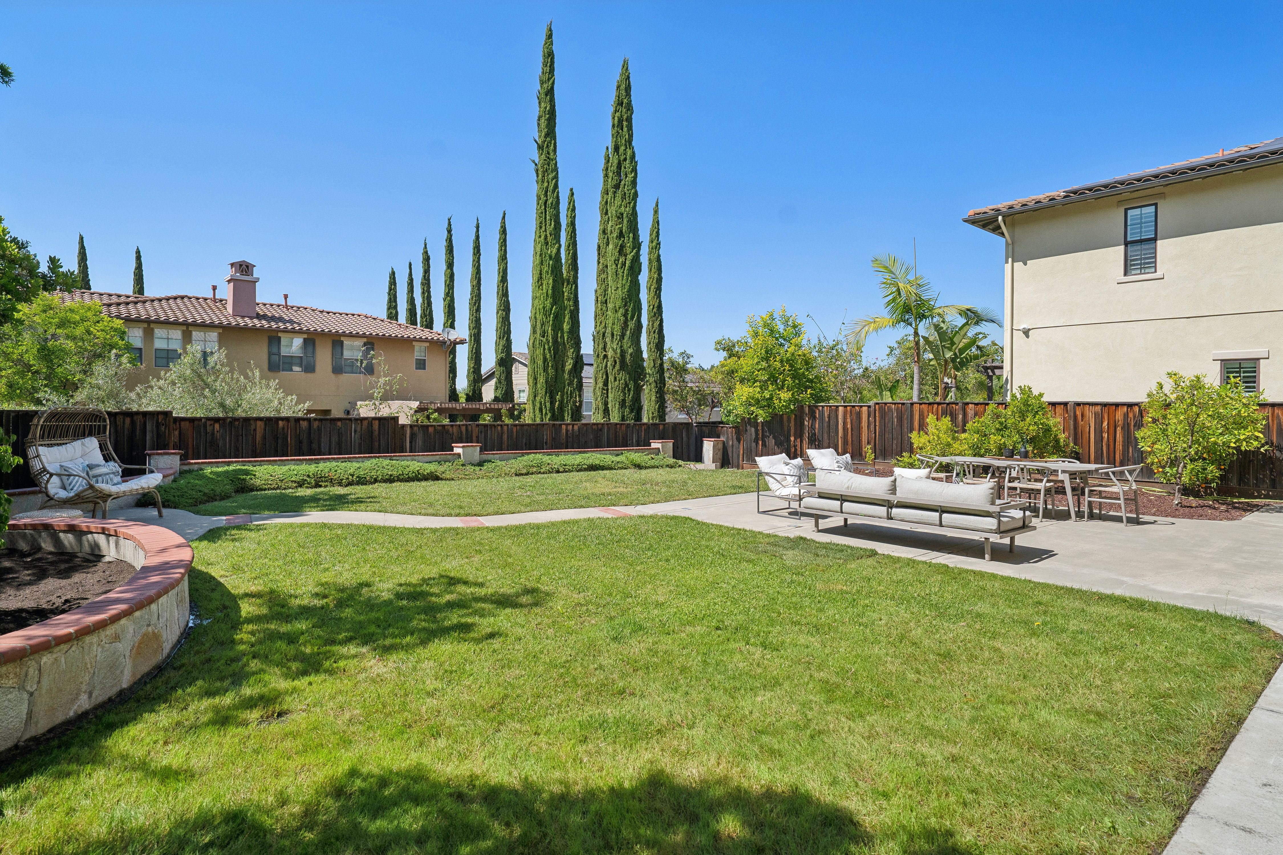  Elegant Almaden Valley Retreat With Scenic Foothill Views - 物件實景