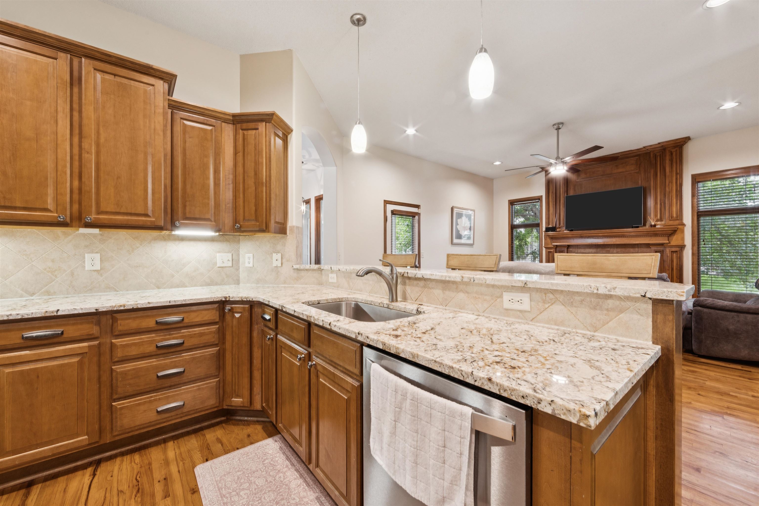 Wichita, Kansas, 67205, United States, 5 Bedrooms Bedrooms, ,3 BathroomsBathrooms,Residential,For Sale,1847235