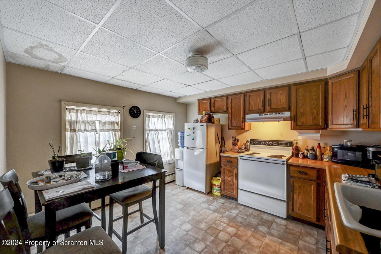 Olyphant, Pennsylvania, 18447, United States, ,Residential,For Sale,1996736