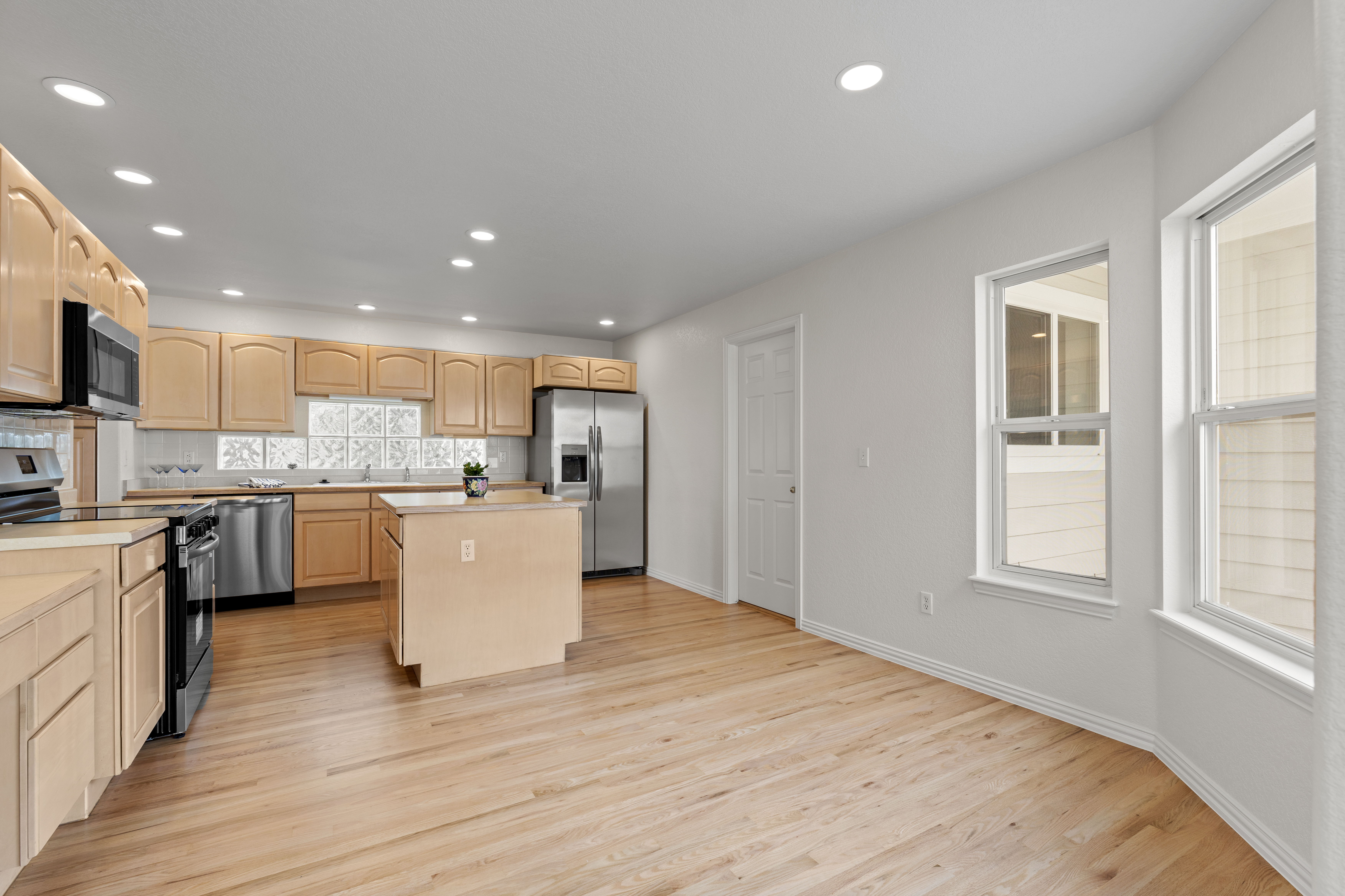  1011 South Valentia Street, Denver, CO 80247 - 物件實景