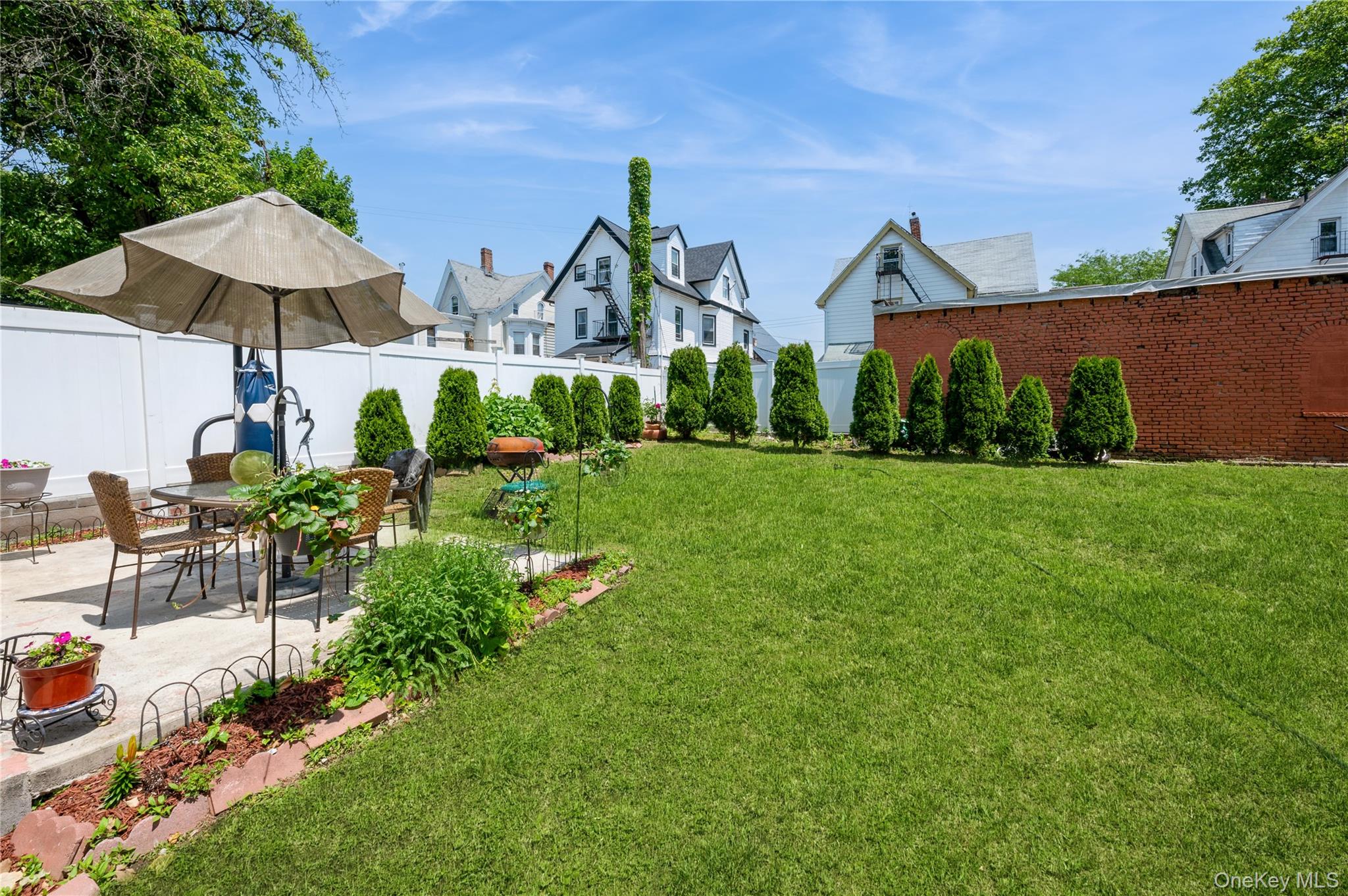 Mount Vernon, New York, 10550, United States, 7 Bedrooms Bedrooms, ,2 BathroomsBathrooms,Residential,For Sale,1856828